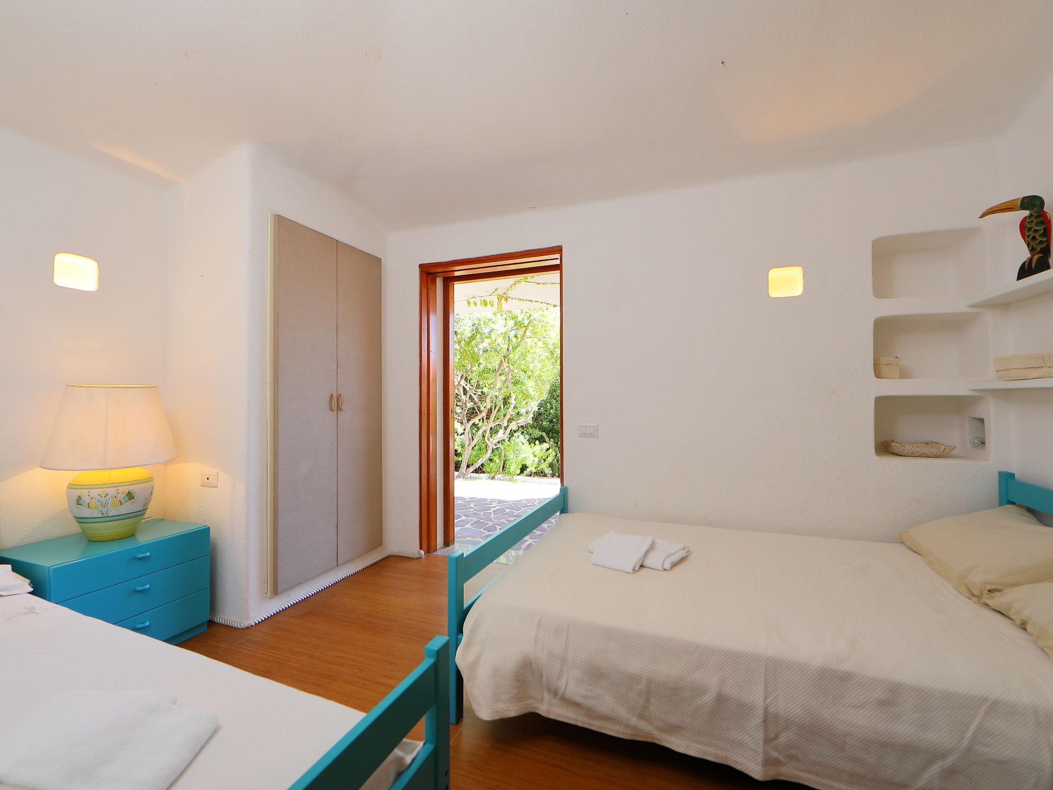 Foto 15 - Casa con 3 camere da letto a Aglientu con terrazza e vista mare