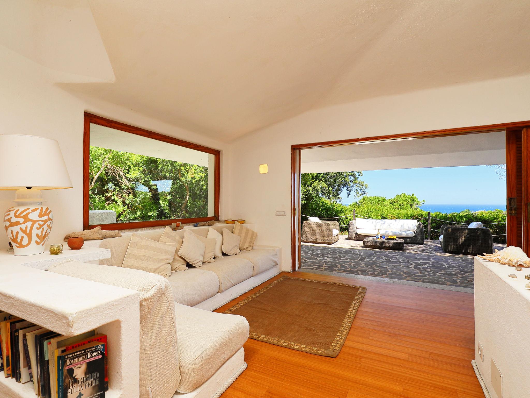 Photo 5 - Maison de 3 chambres à Aglientu avec terrasse et vues à la mer