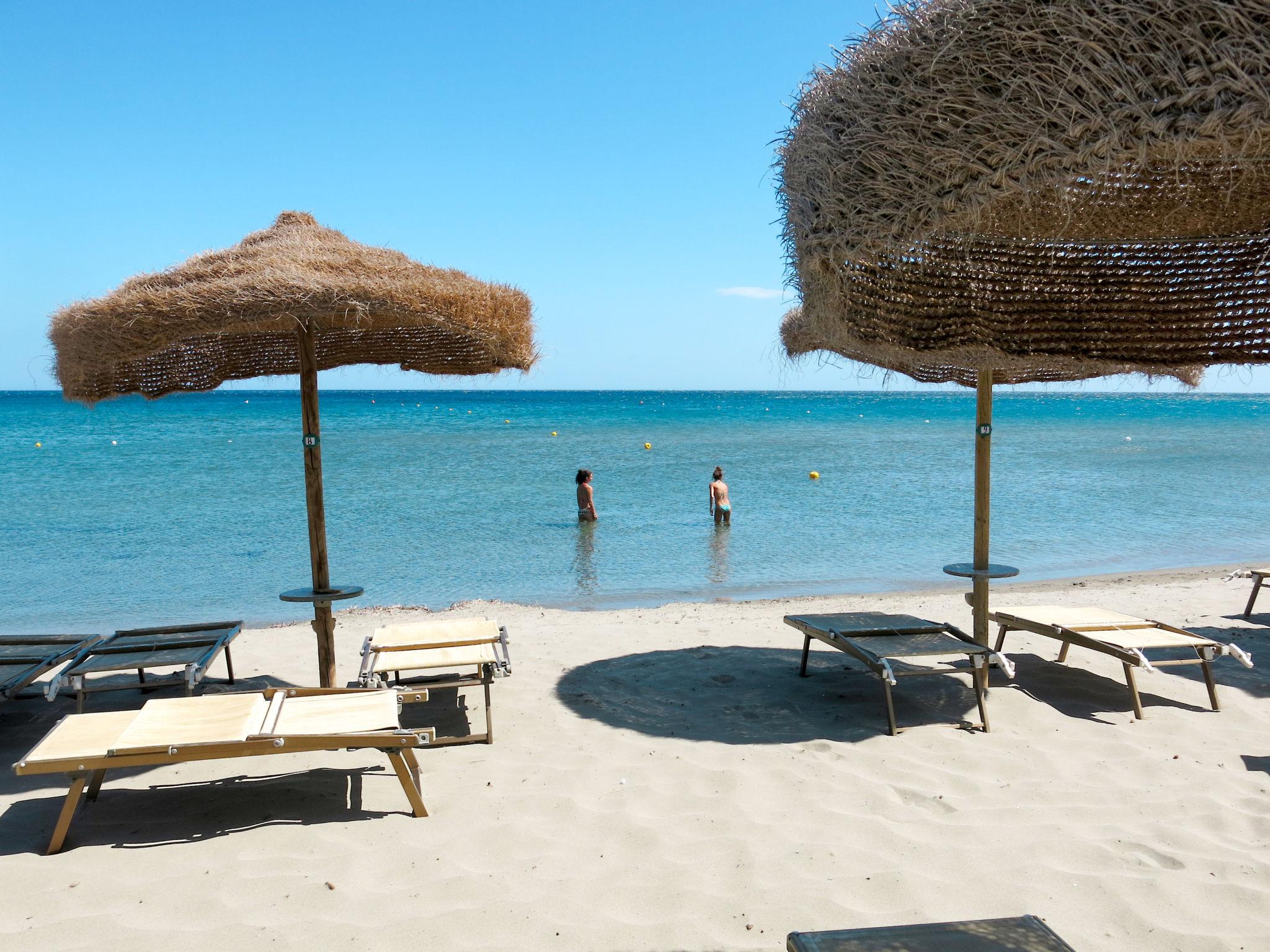 Foto 26 - Haus mit 3 Schlafzimmern in Villaputzu mit schwimmbad und blick aufs meer