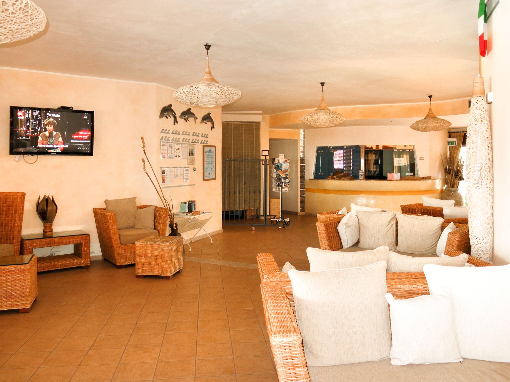Foto 16 - Appartamento con 1 camera da letto a Villaputzu con piscina e vista mare