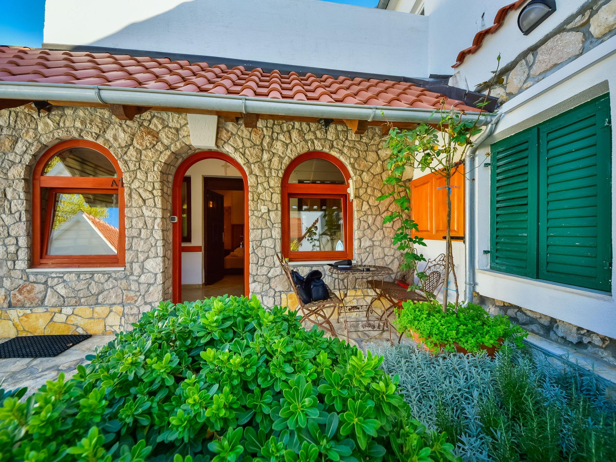 Photo 15 - Maison de 3 chambres à Vodice avec piscine privée et vues à la mer