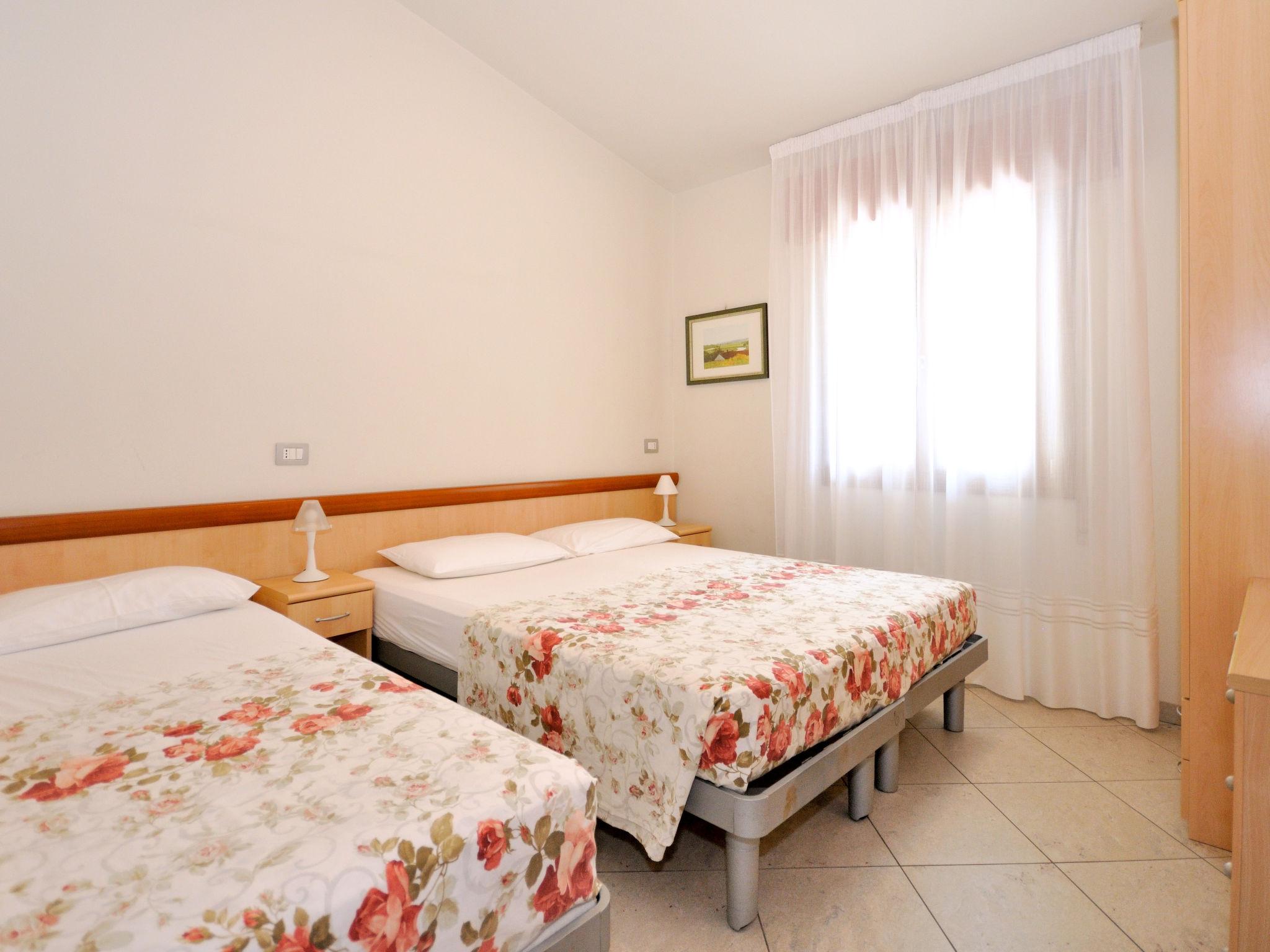 Foto 10 - Appartamento con 2 camere da letto a San Michele al Tagliamento con terrazza e vista mare