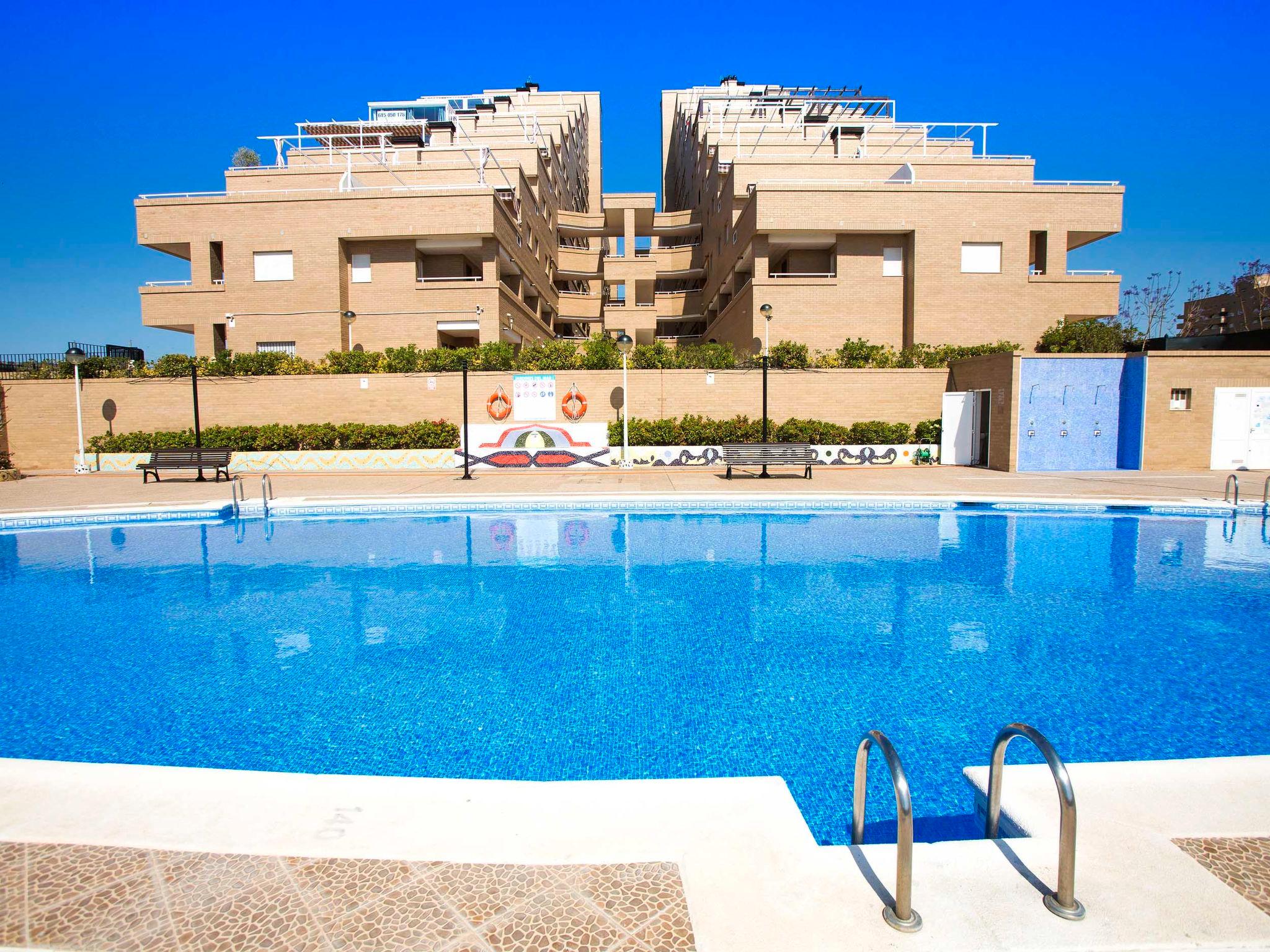 Photo 1 - 2 bedroom Apartment in Oropesa del Mar with swimming pool and sea view