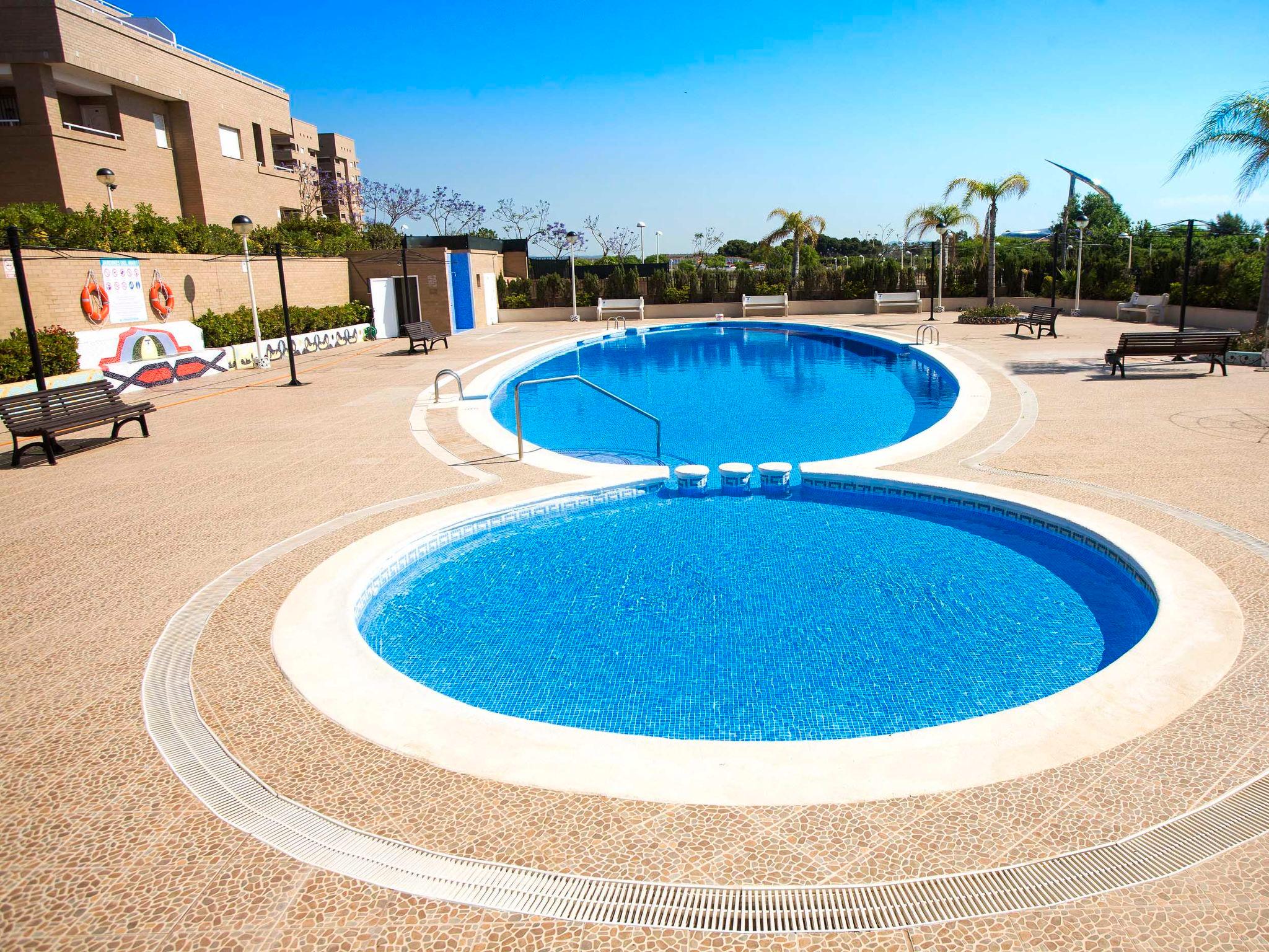 Photo 23 - 2 bedroom Apartment in Oropesa del Mar with swimming pool and sea view