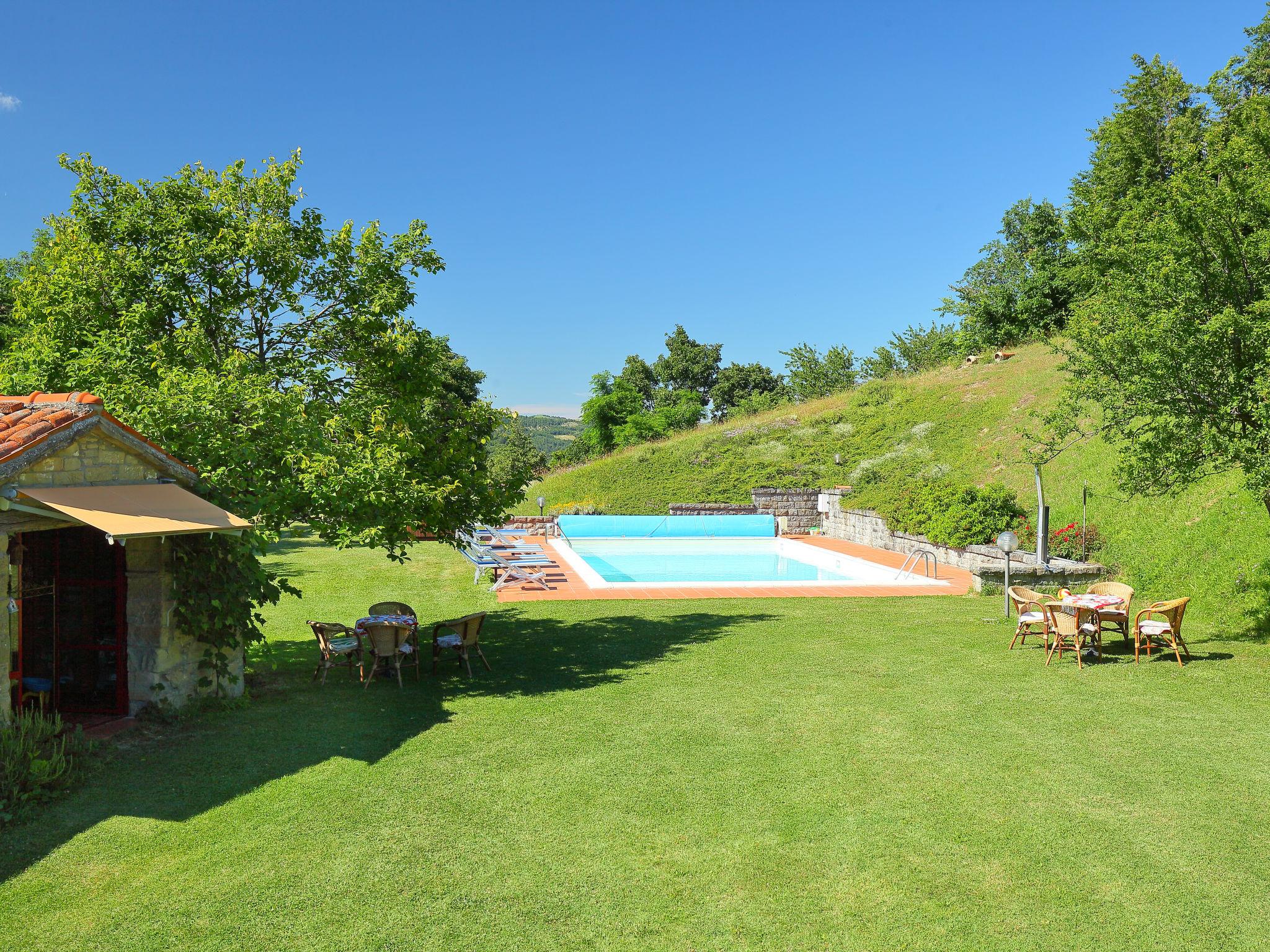 Foto 19 - Appartamento con 2 camere da letto a Marradi con piscina e giardino