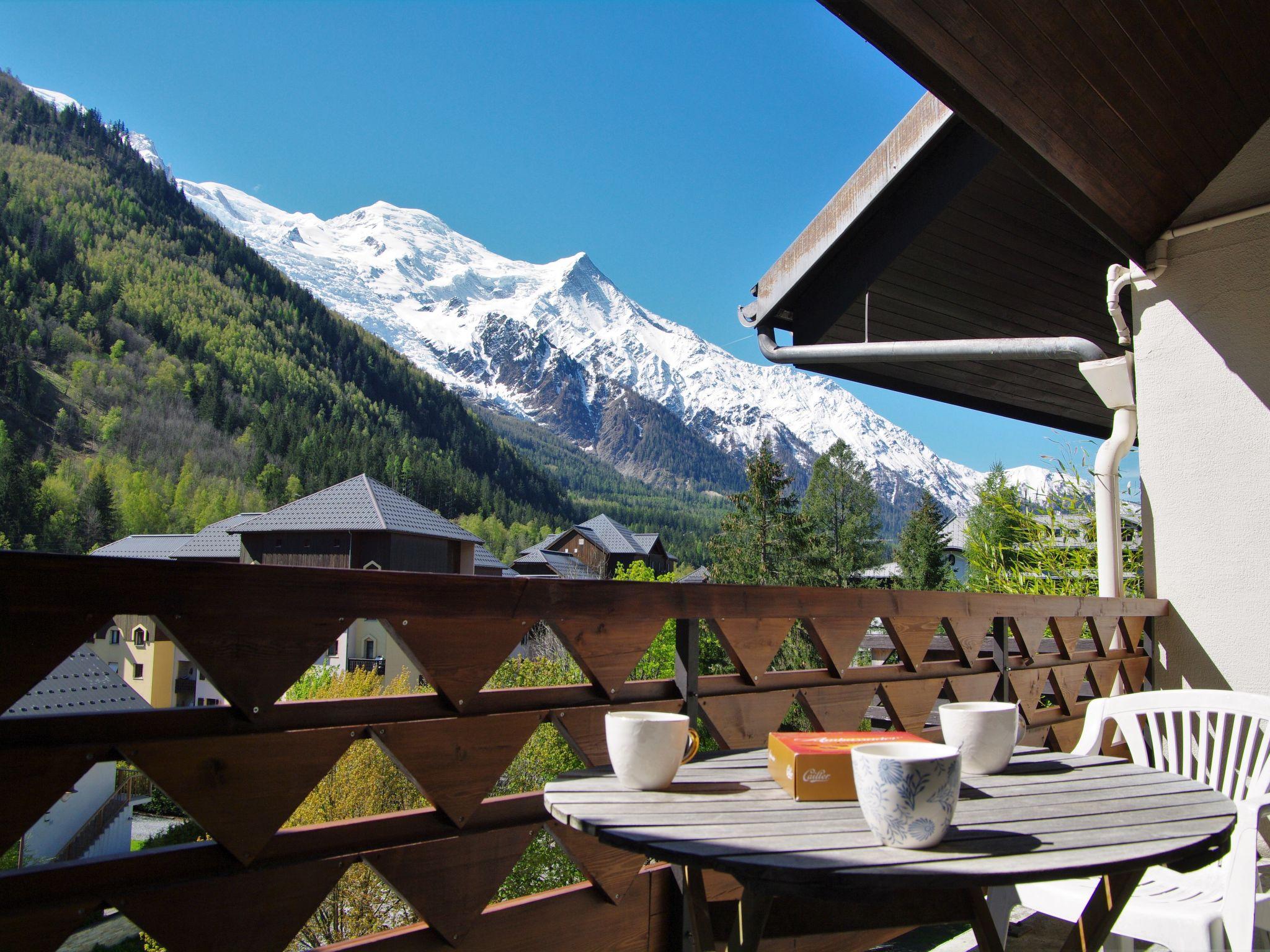 Foto 4 - Apartment mit 2 Schlafzimmern in Chamonix-Mont-Blanc mit blick auf die berge