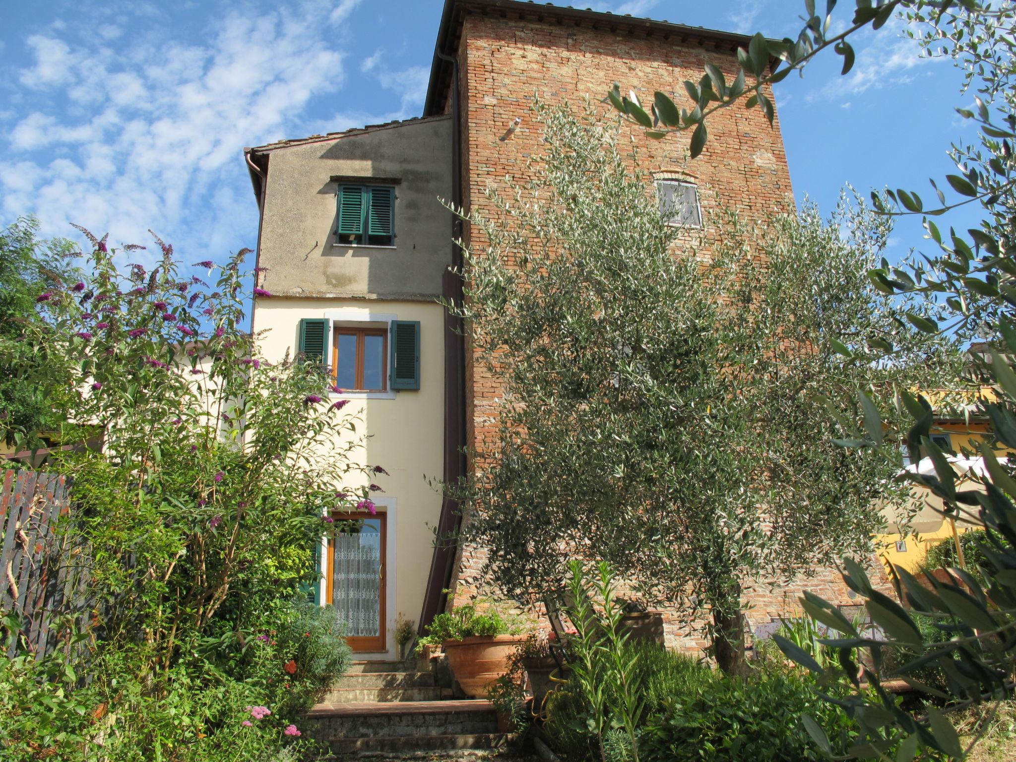 Foto 4 - Casa con 4 camere da letto a Castelfiorentino con piscina privata e giardino