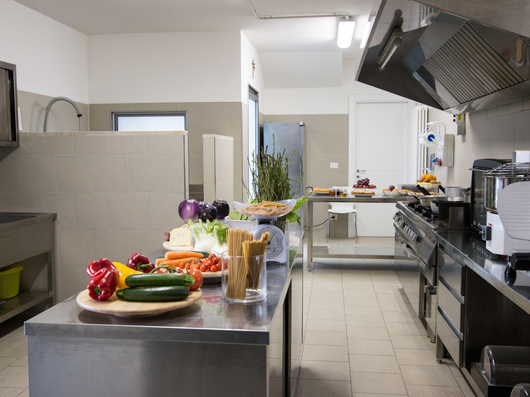 Photo 17 - Maison de 6 chambres à Todi avec piscine privée et jardin