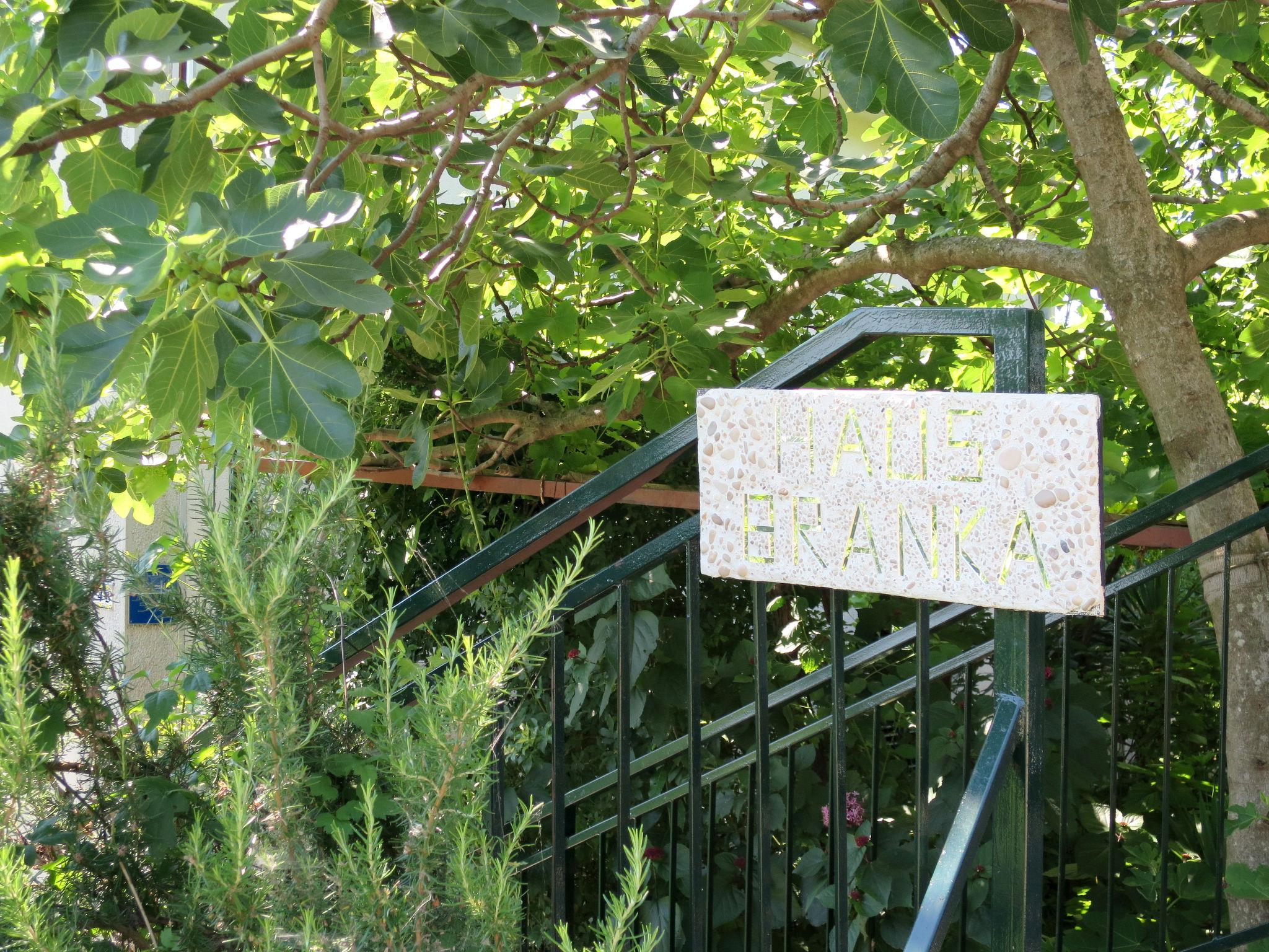 Photo 9 - Appartement de 2 chambres à Mošćenička Draga avec jardin et terrasse