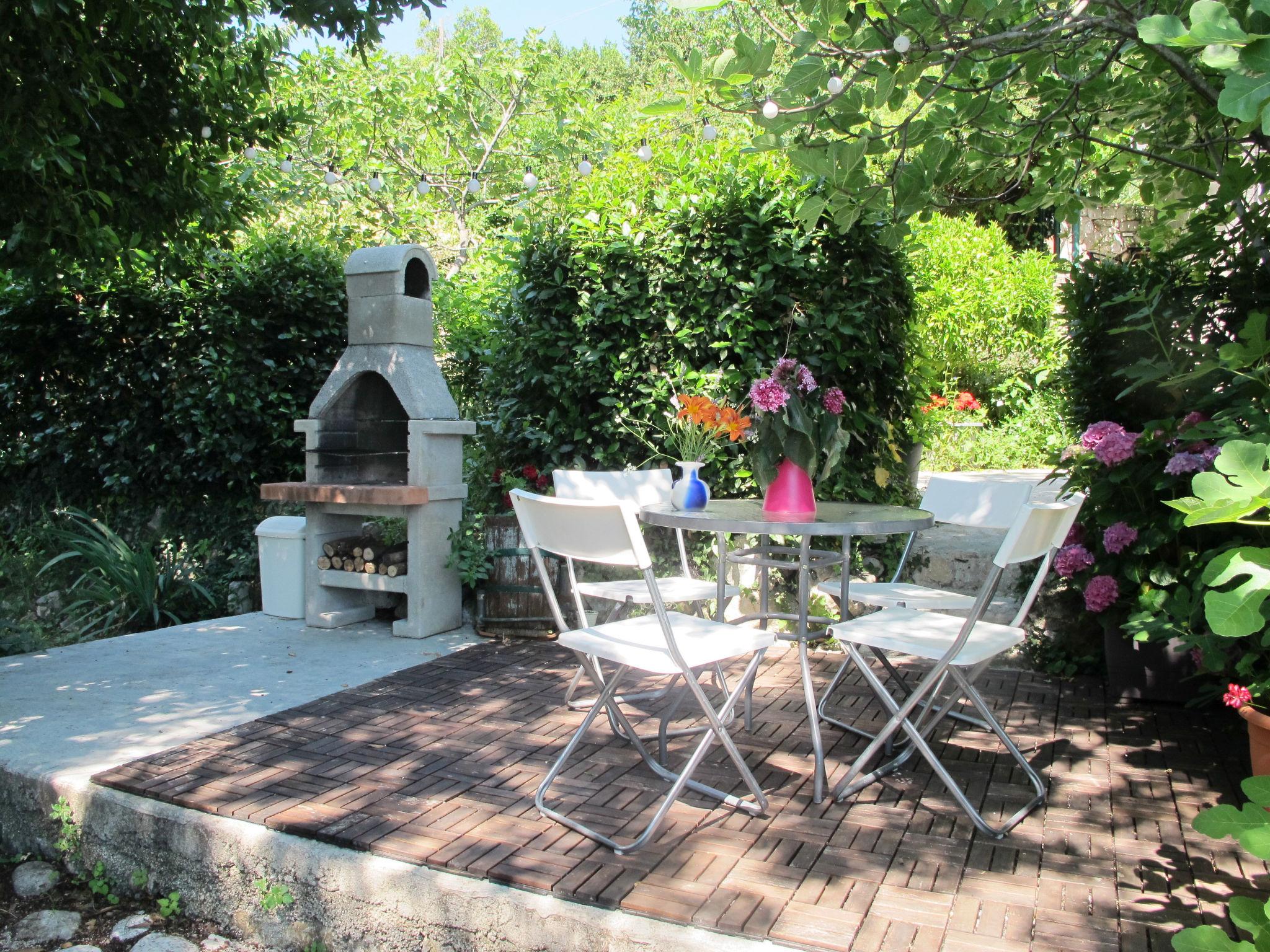 Photo 2 - Appartement de 2 chambres à Mošćenička Draga avec terrasse et vues à la mer