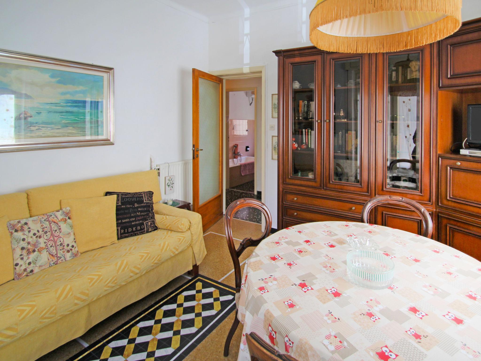 Foto 3 - Appartamento con 2 camere da letto a Rapallo con vista mare