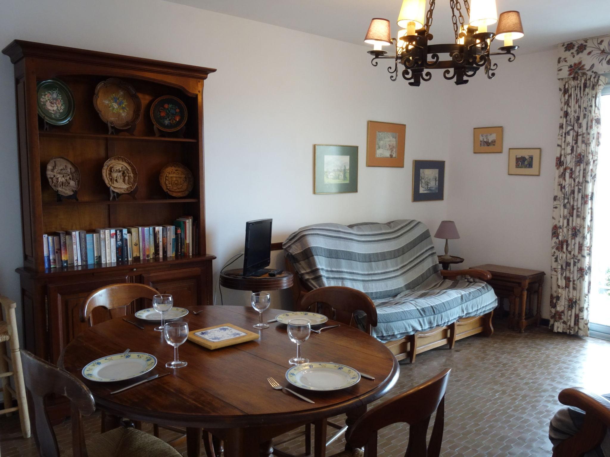 Photo 8 - 2 bedroom Apartment in Collioure with garden and terrace