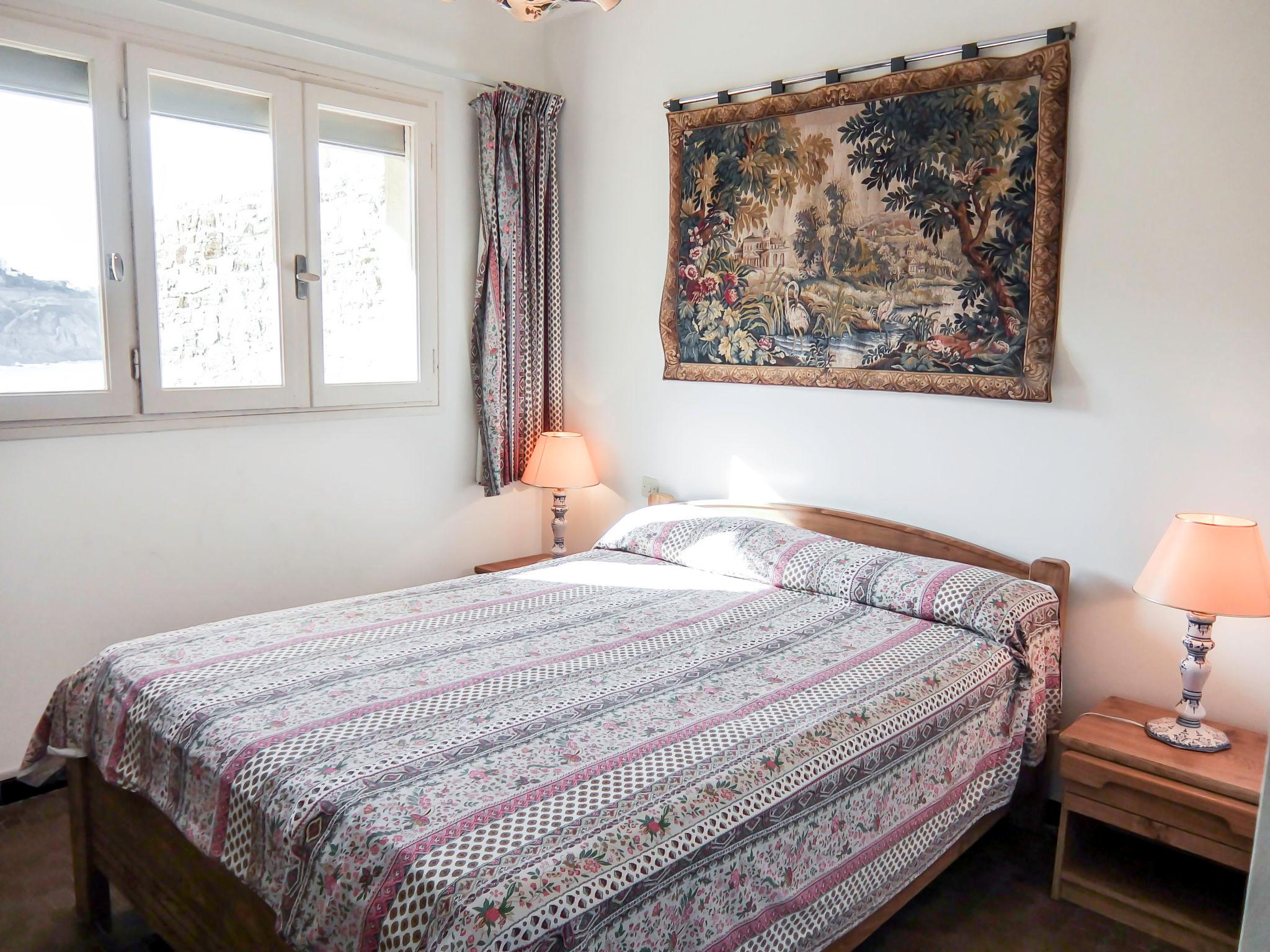 Foto 3 - Appartamento con 2 camere da letto a Collioure con terrazza e vista mare
