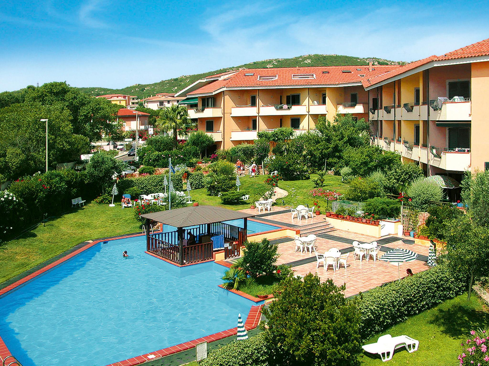 Foto 1 - Appartamento con 1 camera da letto a Santa Teresa Gallura con piscina e vista mare