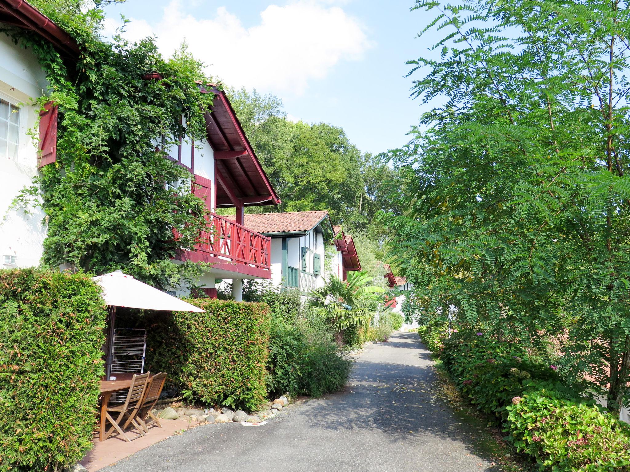 Photo 2 - Maison de 2 chambres à La Bastide-Clairence avec piscine et jardin