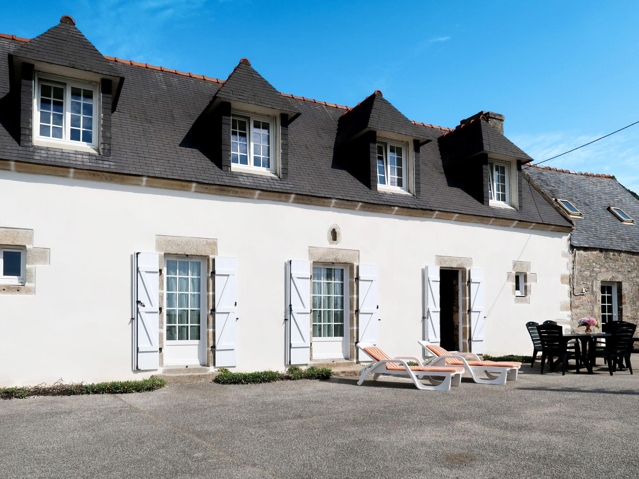 Foto 4 - Casa de 2 quartos em Plozévet com jardim e vistas do mar