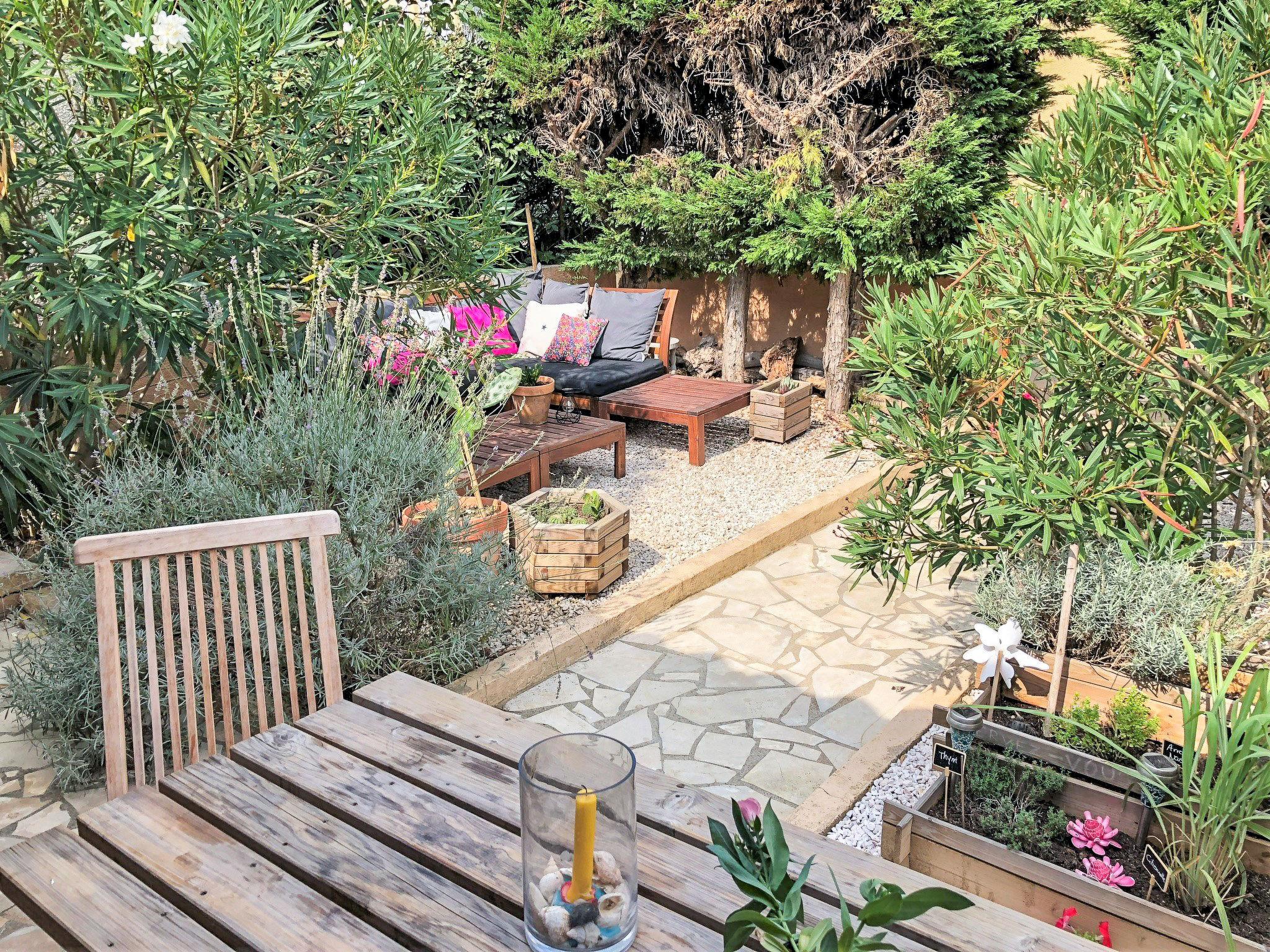 Photo 13 - Maison de 1 chambre à Fleury avec piscine et jardin