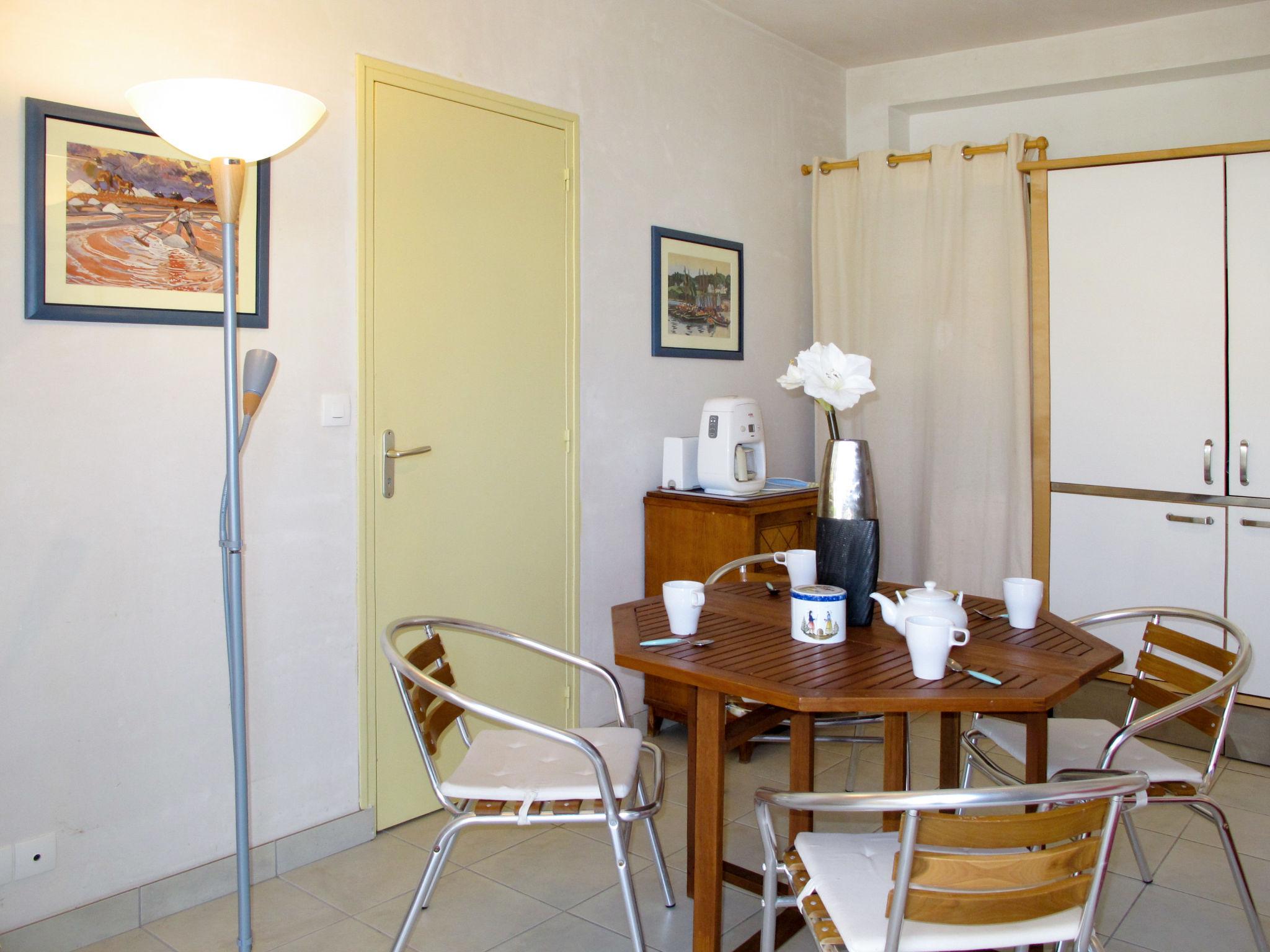 Photo 5 - 1 bedroom Apartment in Lancieux with garden and terrace