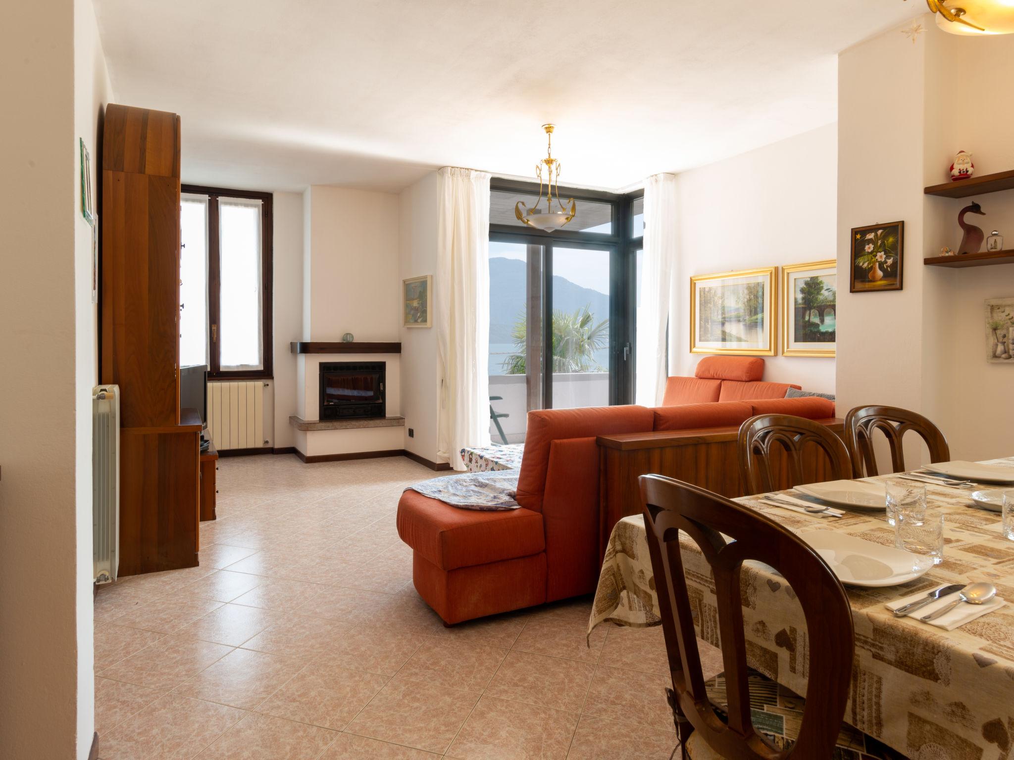 Foto 10 - Appartamento con 3 camere da letto a Gera Lario con giardino e vista sulle montagne