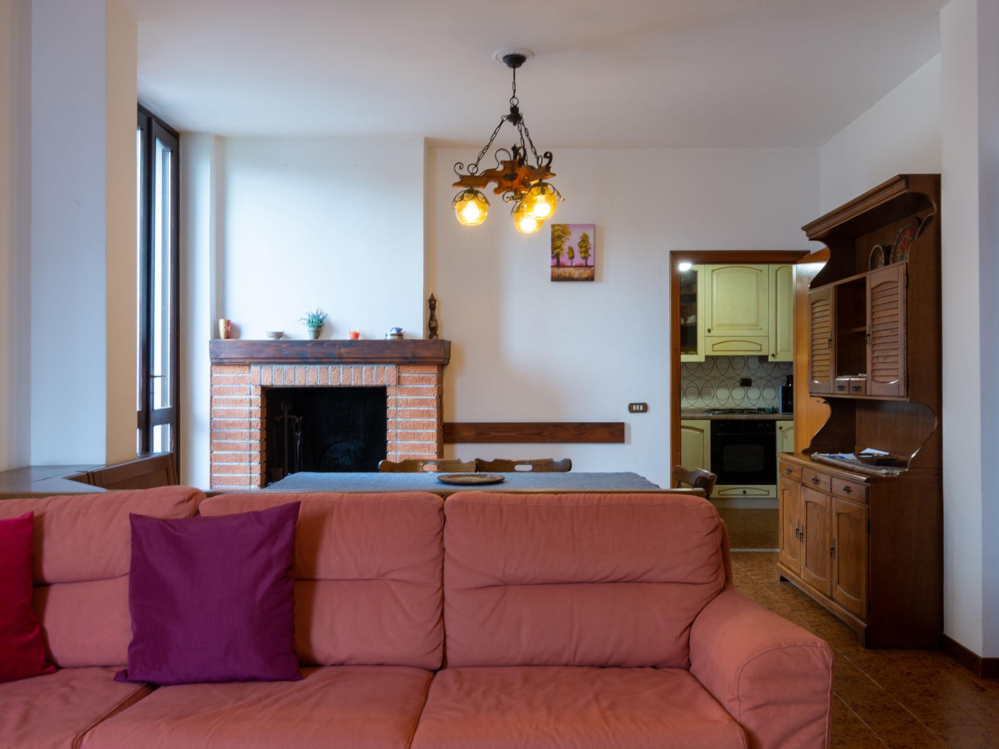 Foto 4 - Apartment mit 3 Schlafzimmern in Gera Lario mit garten und blick auf die berge