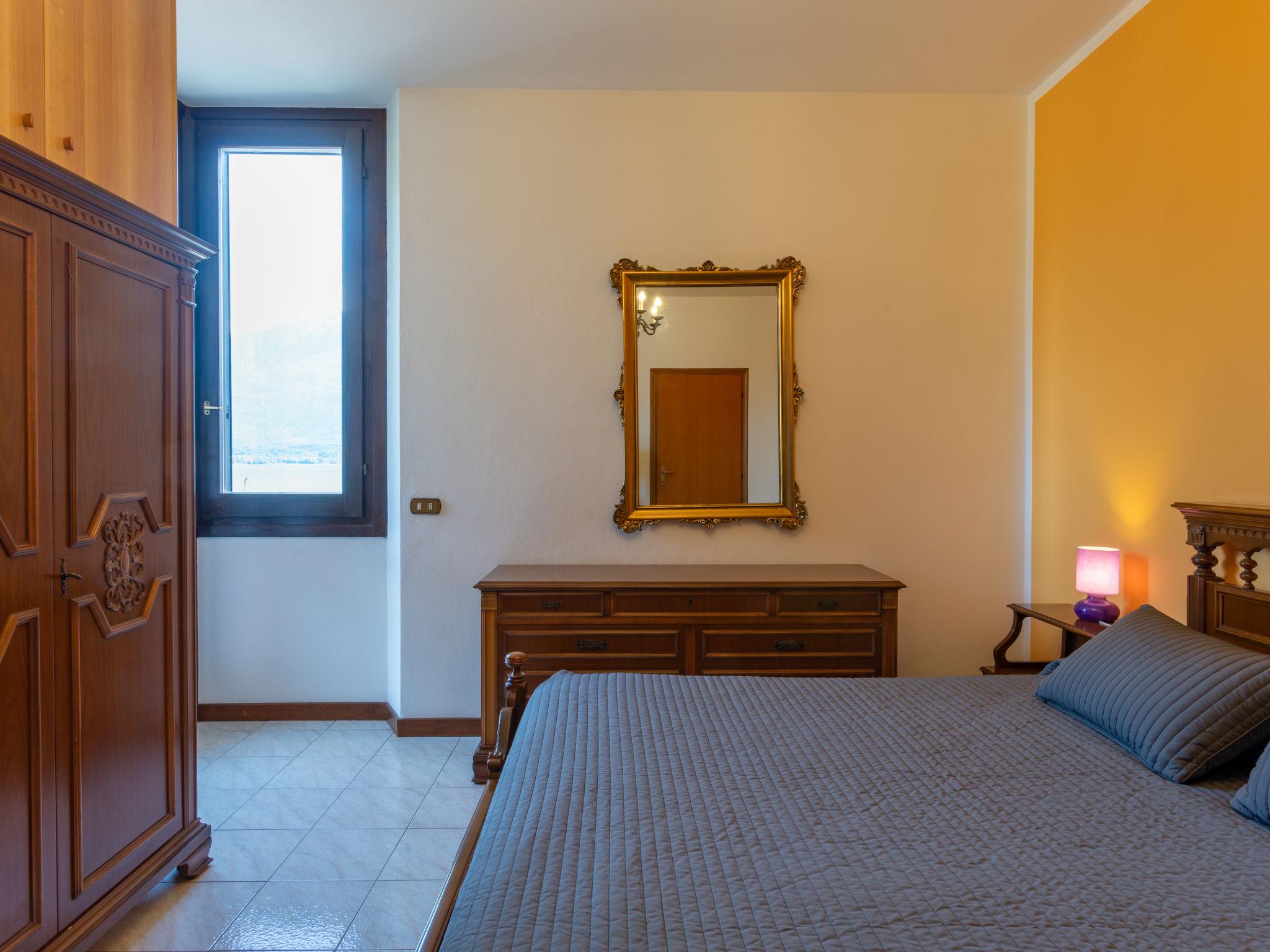 Foto 11 - Apartment mit 3 Schlafzimmern in Gera Lario mit garten und blick auf die berge