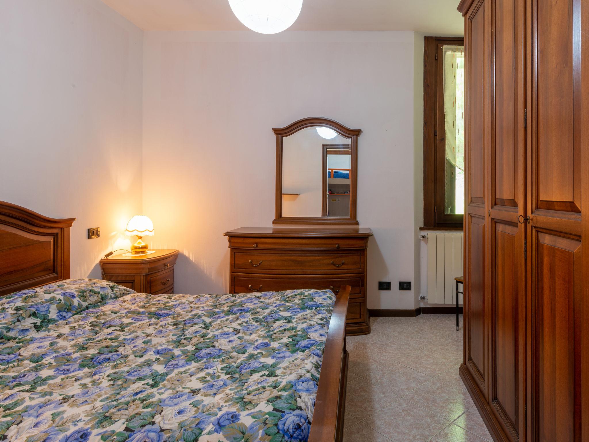 Foto 12 - Appartamento con 3 camere da letto a Gera Lario con giardino e vista sulle montagne