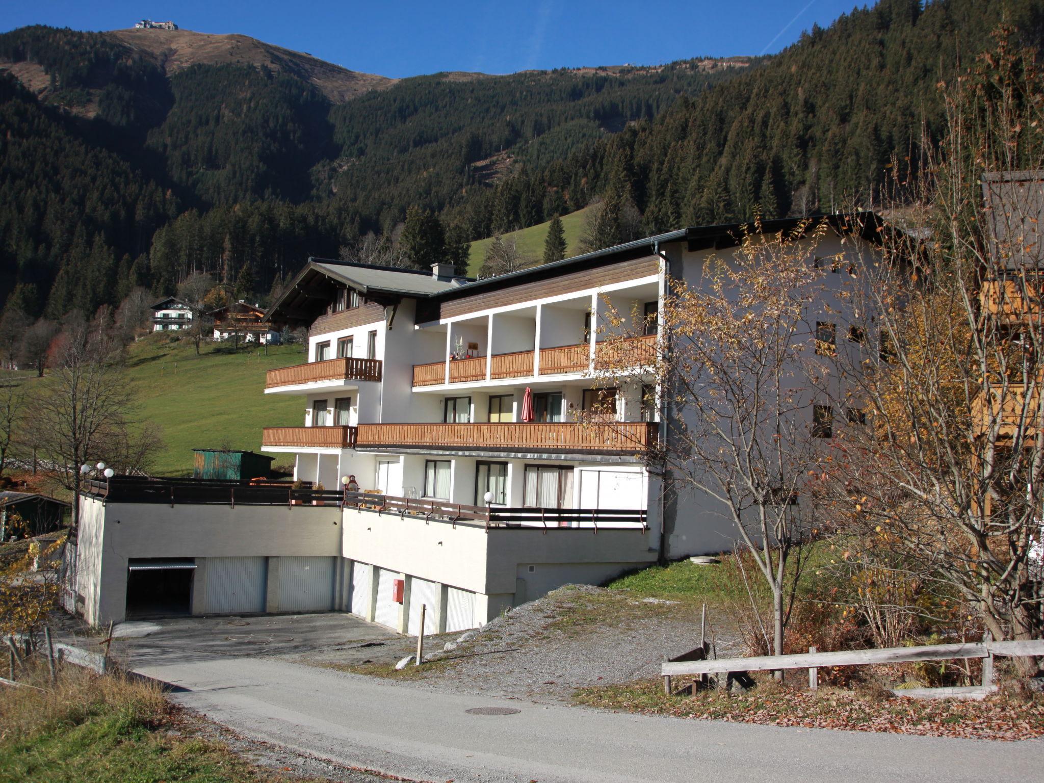 Foto 1 - Apartamento em Zell am See com vista para a montanha