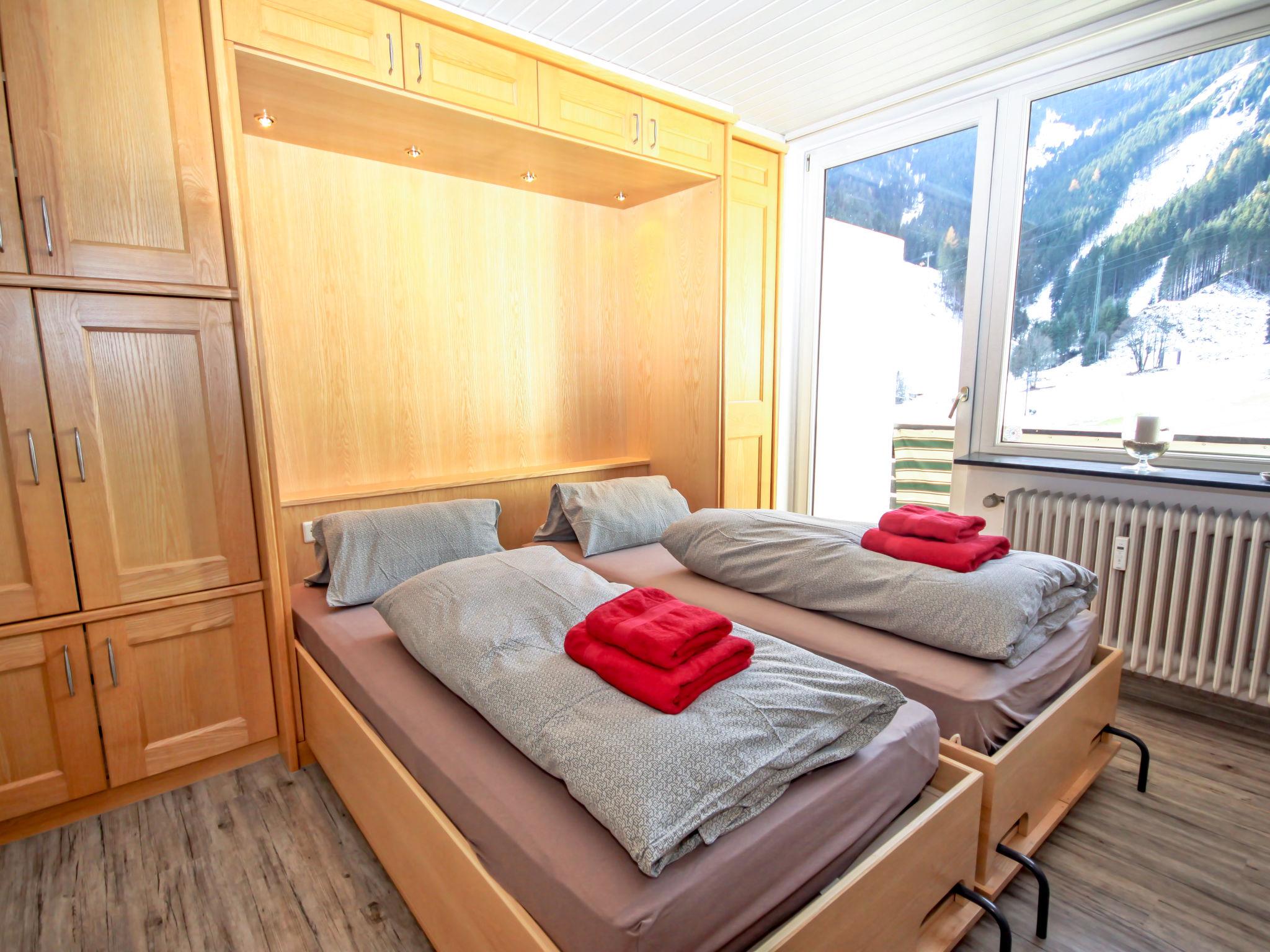 Foto 7 - Apartamento en Zell am See con vistas a la montaña