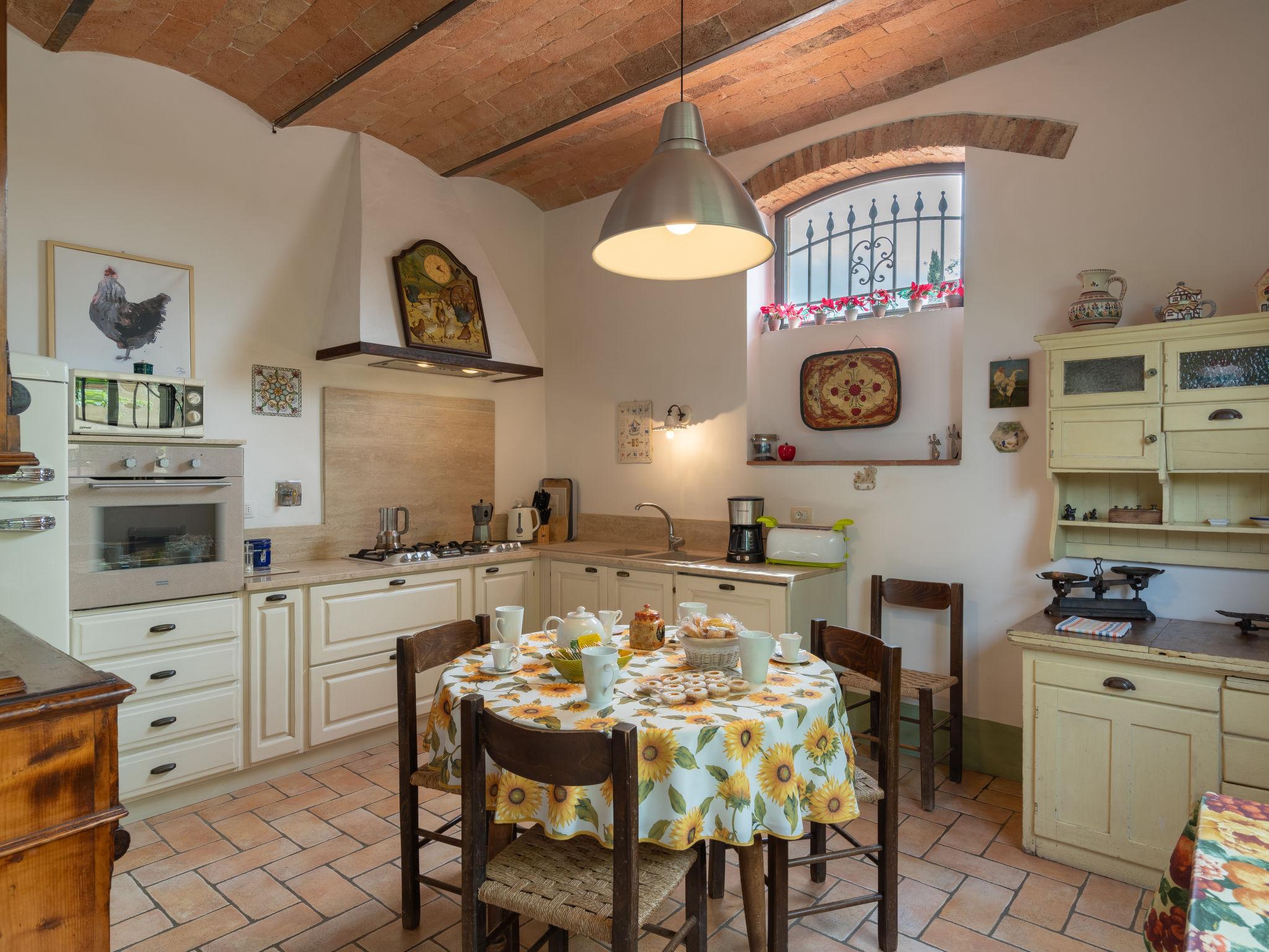 Foto 5 - Haus mit 4 Schlafzimmern in San Casciano in Val di Pesa mit privater pool und garten