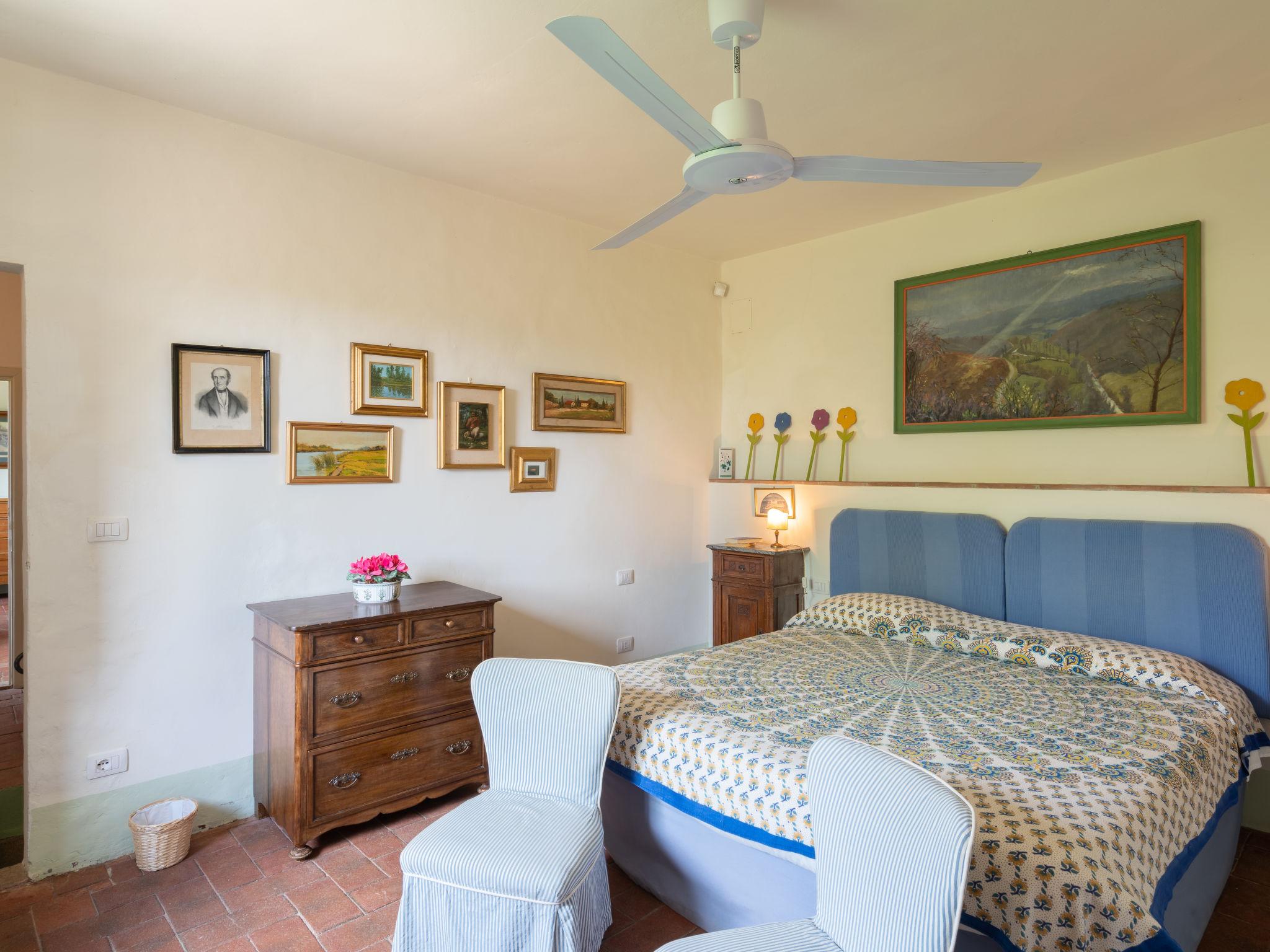 Foto 23 - Haus mit 4 Schlafzimmern in San Casciano in Val di Pesa mit privater pool und garten