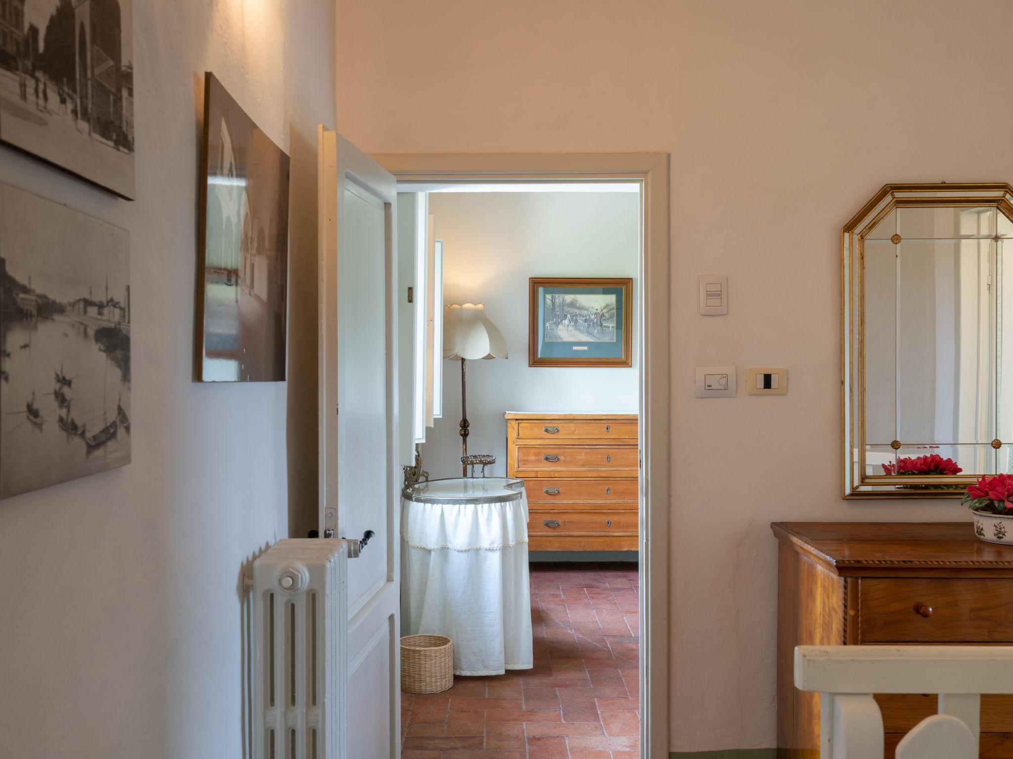 Foto 22 - Casa con 4 camere da letto a San Casciano in Val di Pesa con piscina privata e giardino