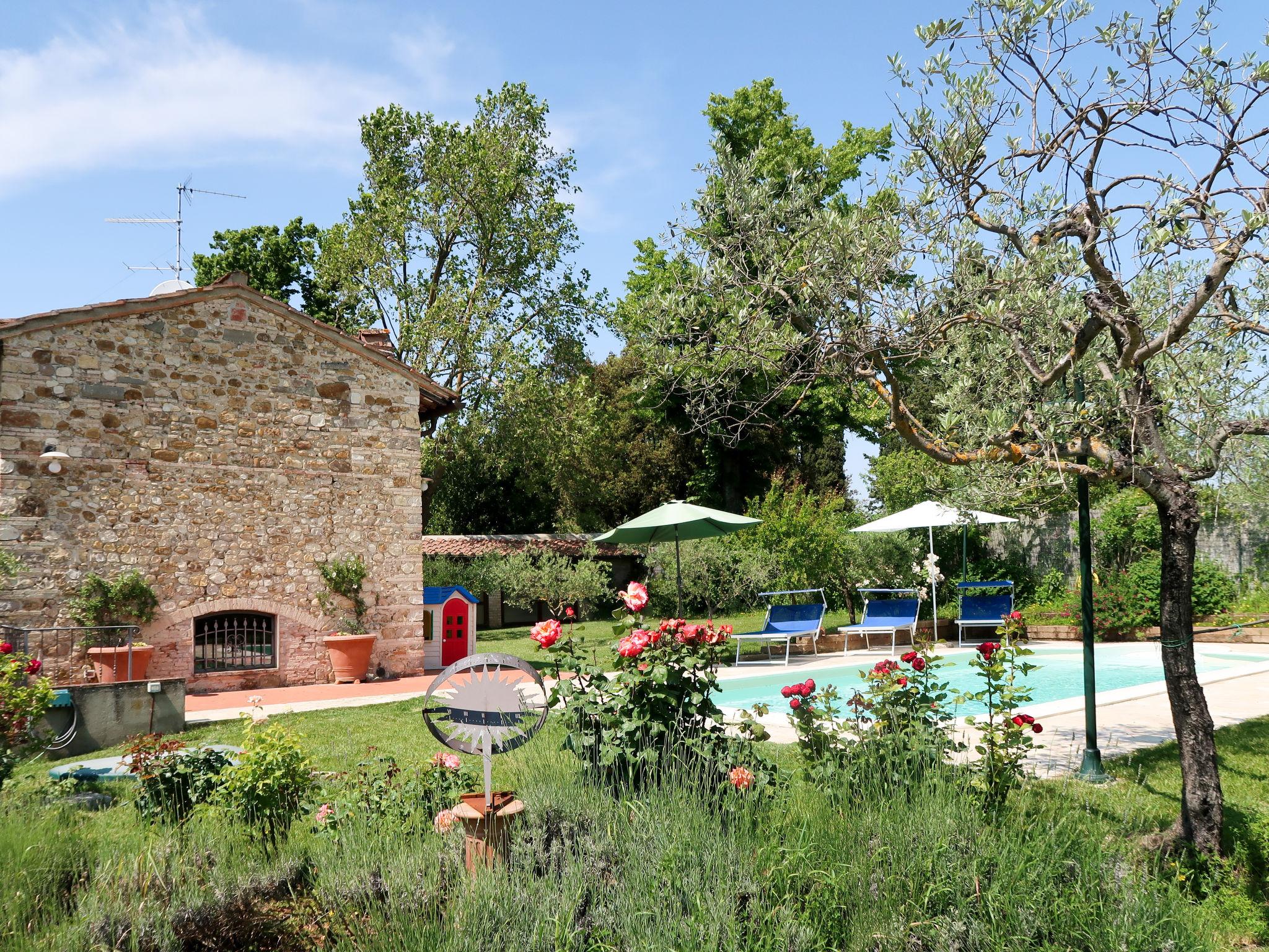 Photo 35 - Maison de 4 chambres à San Casciano in Val di Pesa avec piscine privée et jardin