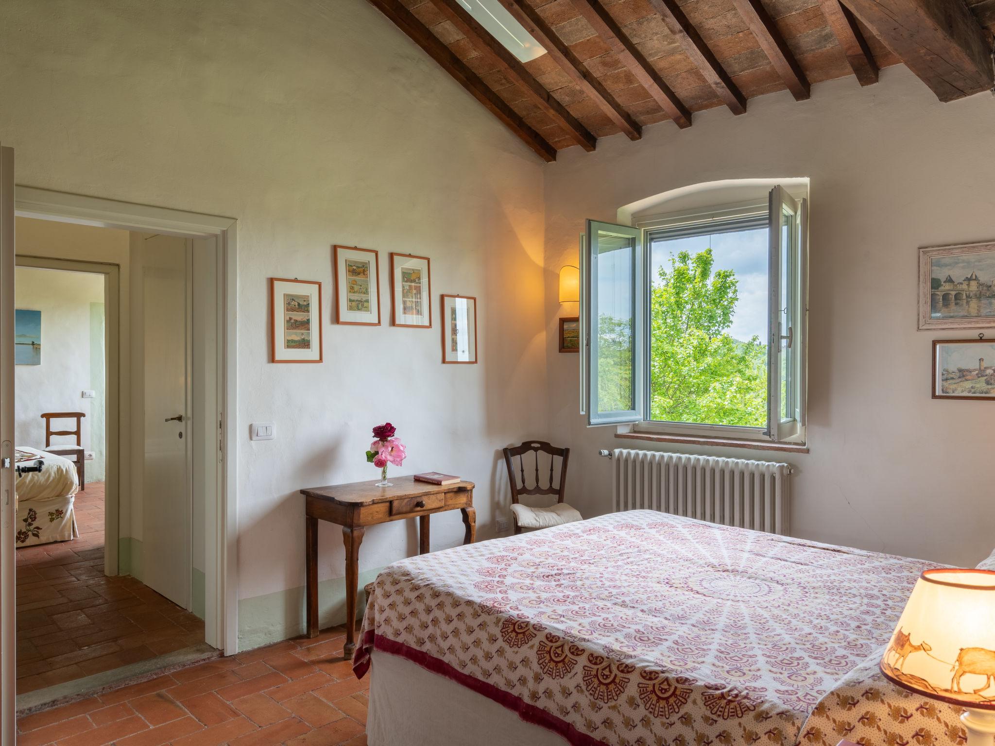 Photo 8 - 4 bedroom House in San Casciano in Val di Pesa with private pool and garden