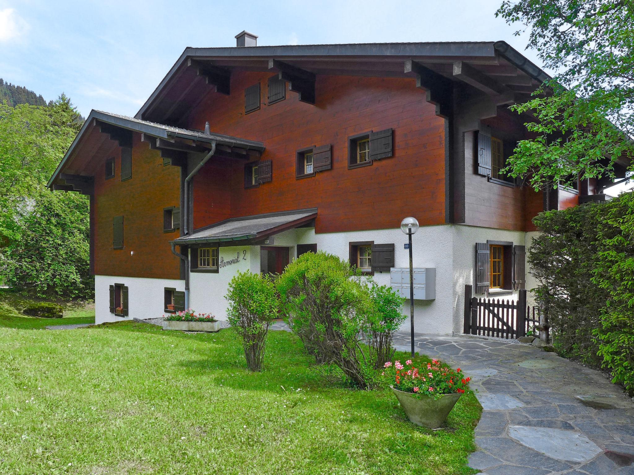 Foto 1 - Apartamento de 2 quartos em Ollon com terraço e vista para a montanha