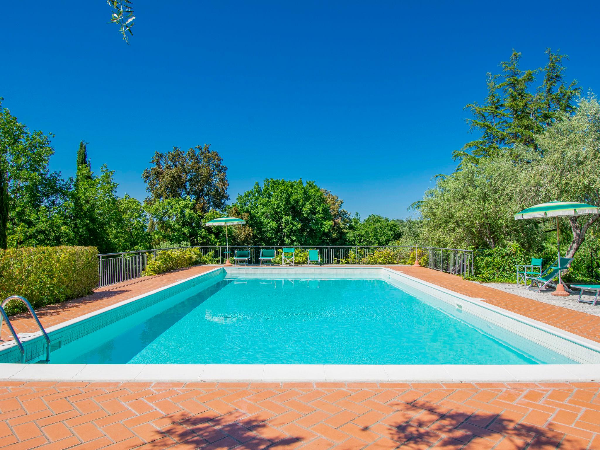 Foto 4 - Apartamento de 2 quartos em Casale Marittimo com piscina e vistas do mar