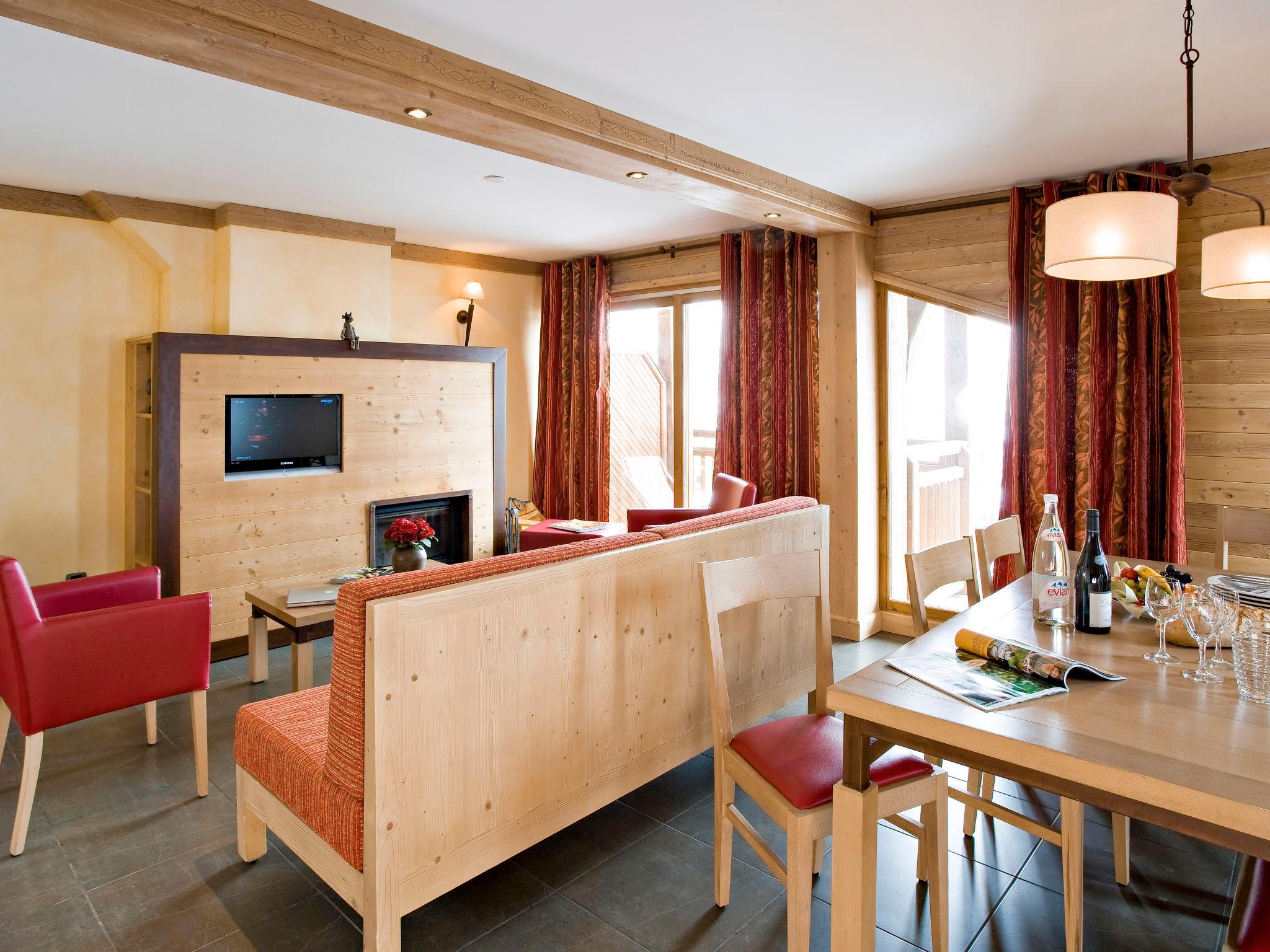 Photo 7 - 4 bedroom Apartment in Tignes with swimming pool and mountain view