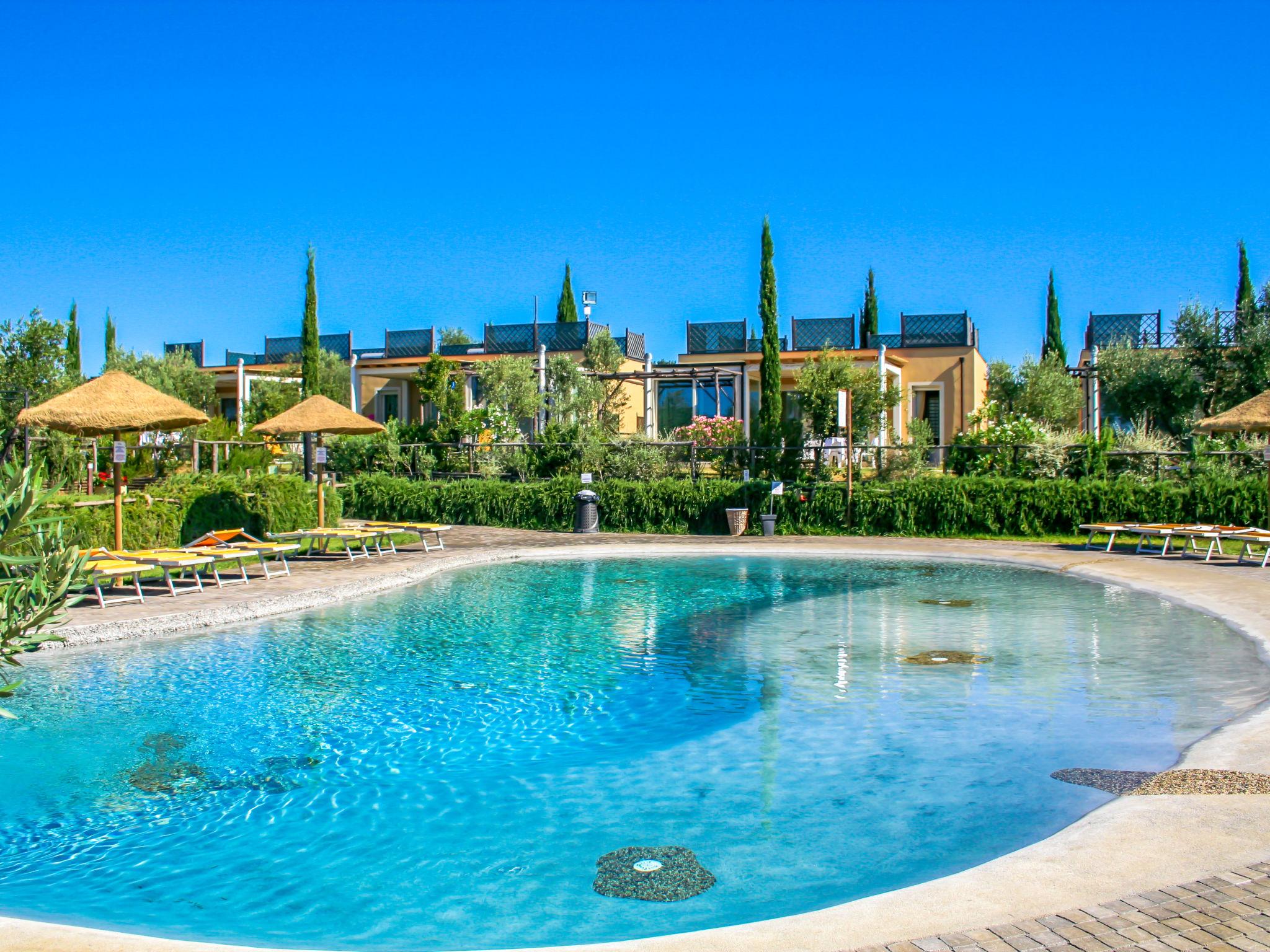 Photo 1 - Maison de 2 chambres à Cecina avec piscine et jardin