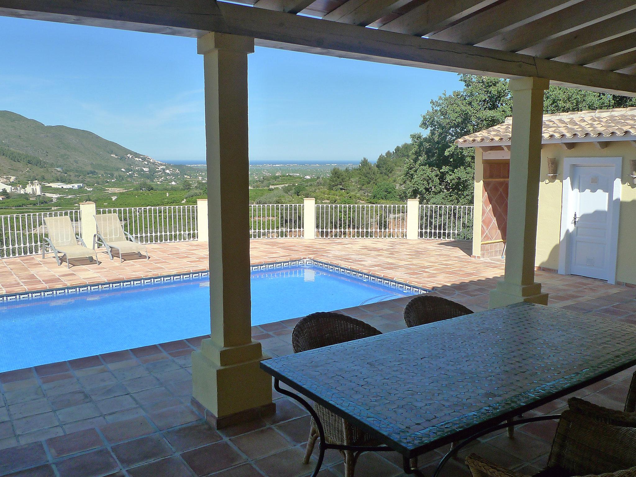 Photo 20 - Maison de 3 chambres à Adsubia avec piscine privée et vues à la mer