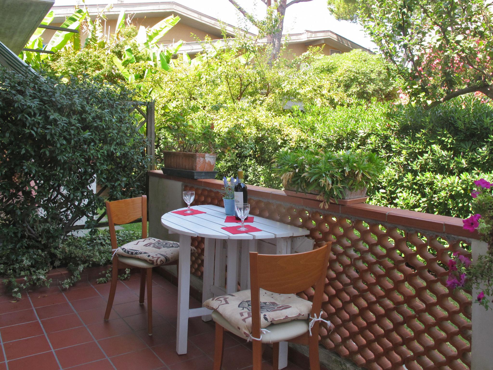 Photo 30 - 2 bedroom Apartment in Massa with garden and terrace