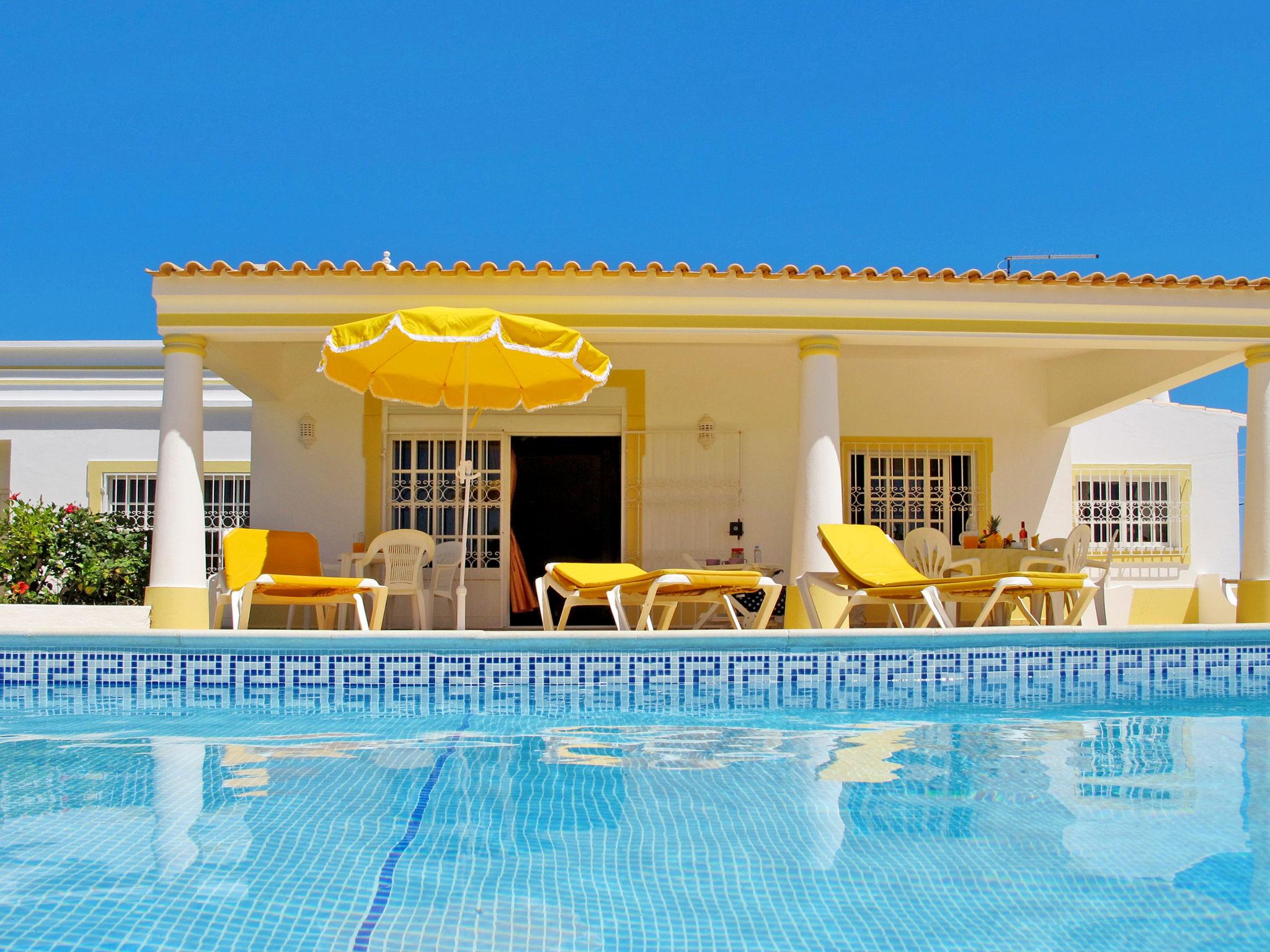 Foto 46 - Casa de 3 quartos em Albufeira com piscina privada e jardim