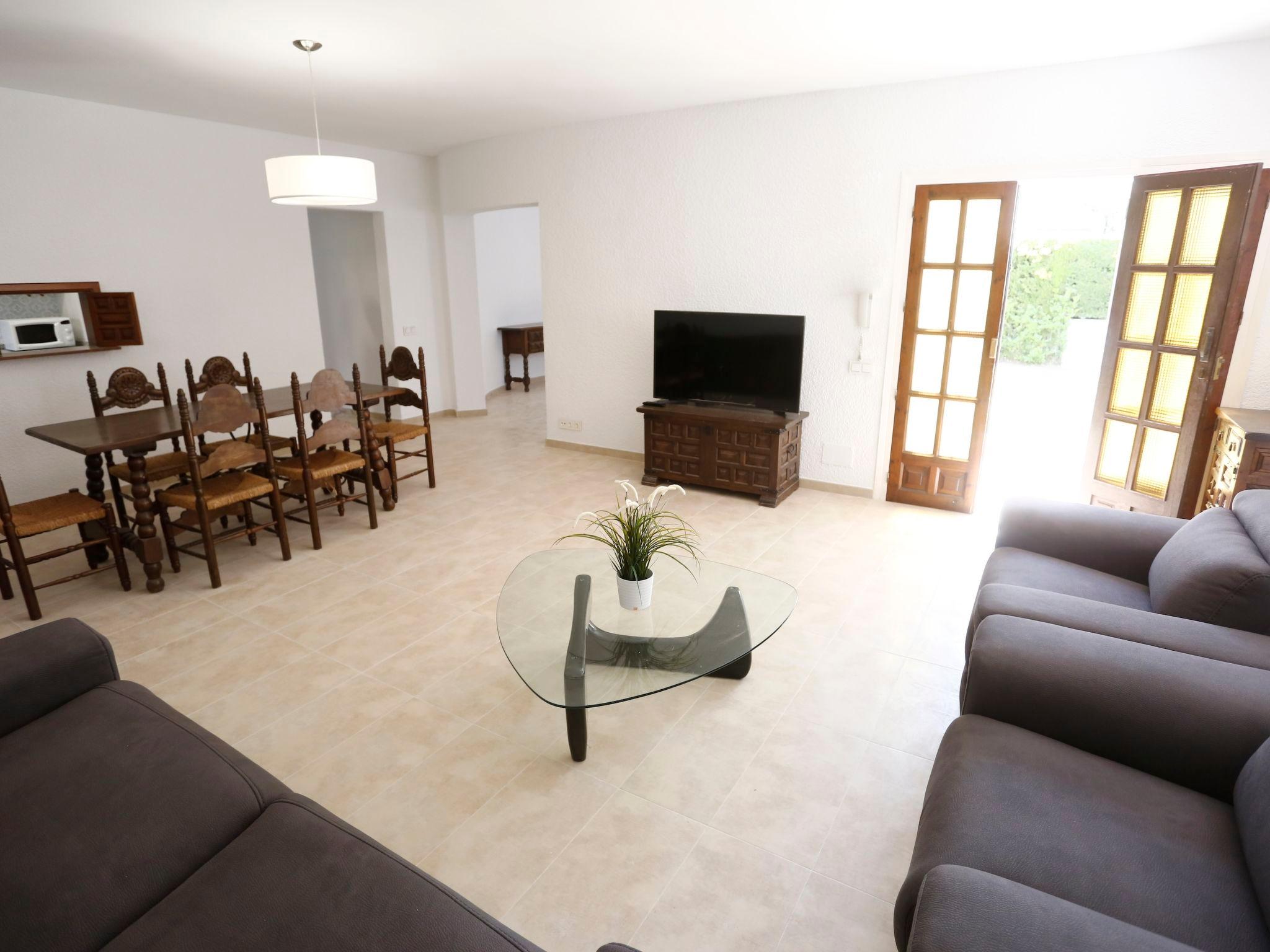 Photo 2 - 3 bedroom House in Cambrils with garden and sauna