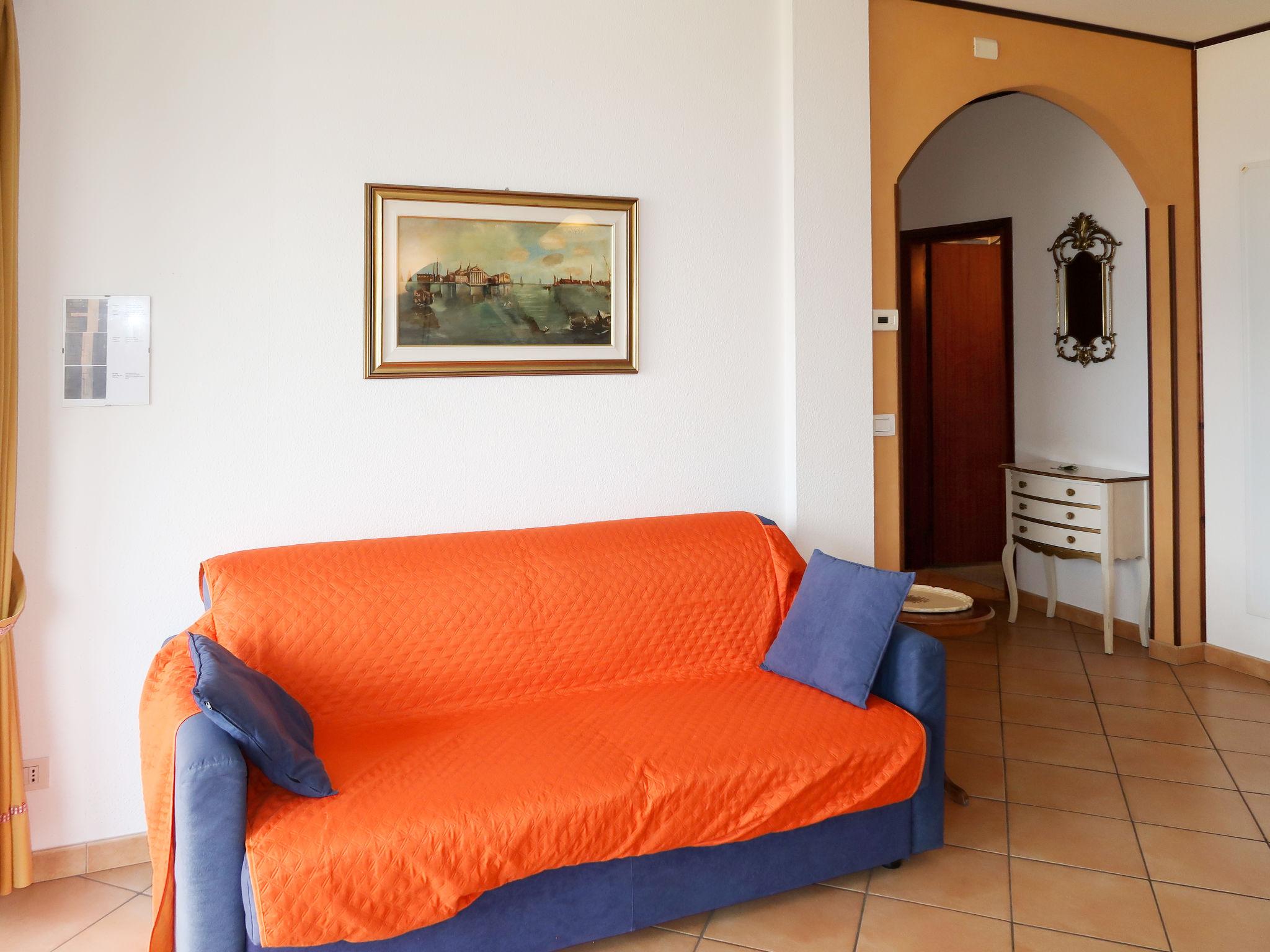 Photo 8 - 1 bedroom Apartment in Germignaga with swimming pool and mountain view