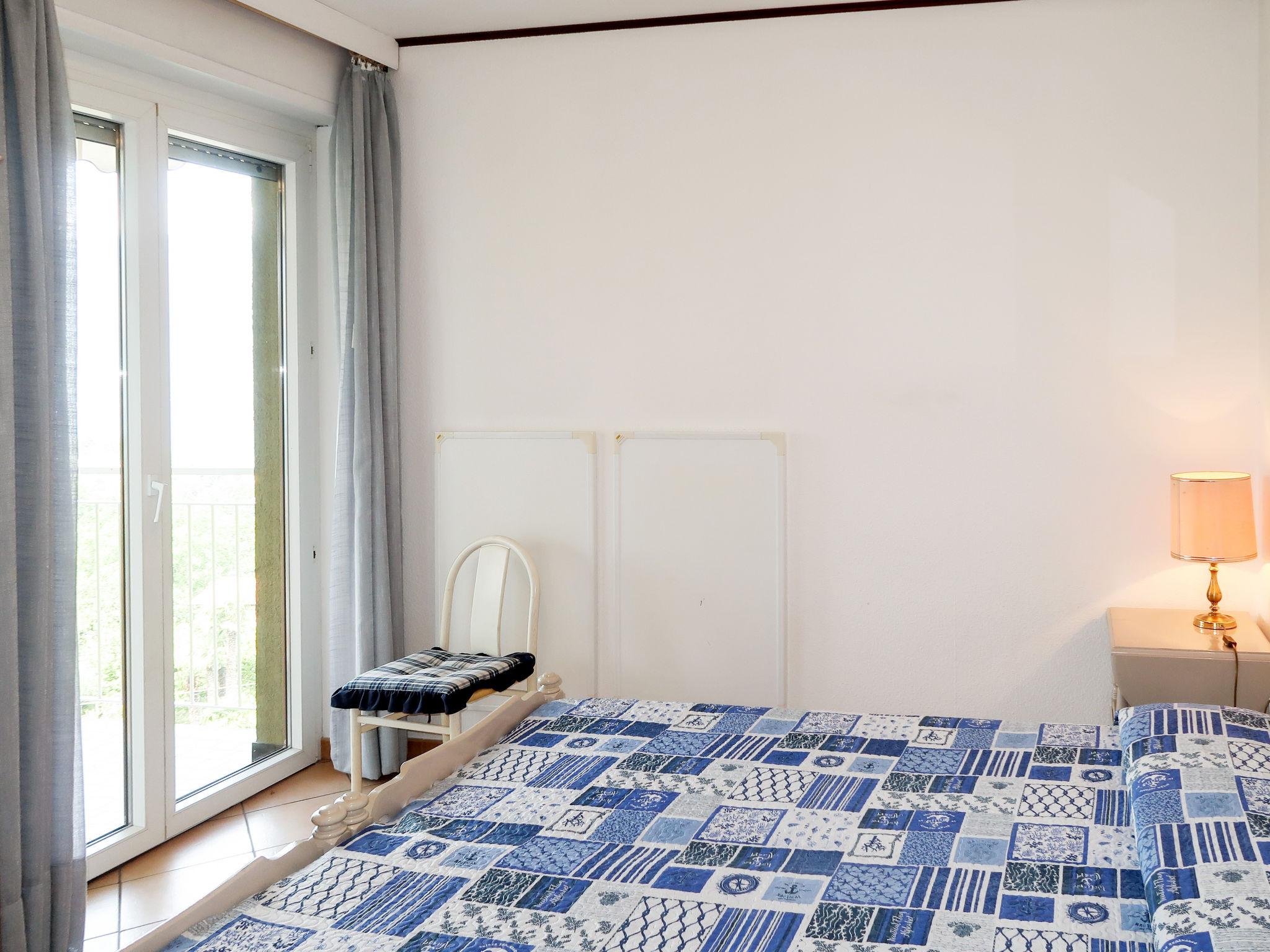 Foto 12 - Apartment mit 1 Schlafzimmer in Germignaga mit schwimmbad und blick auf die berge
