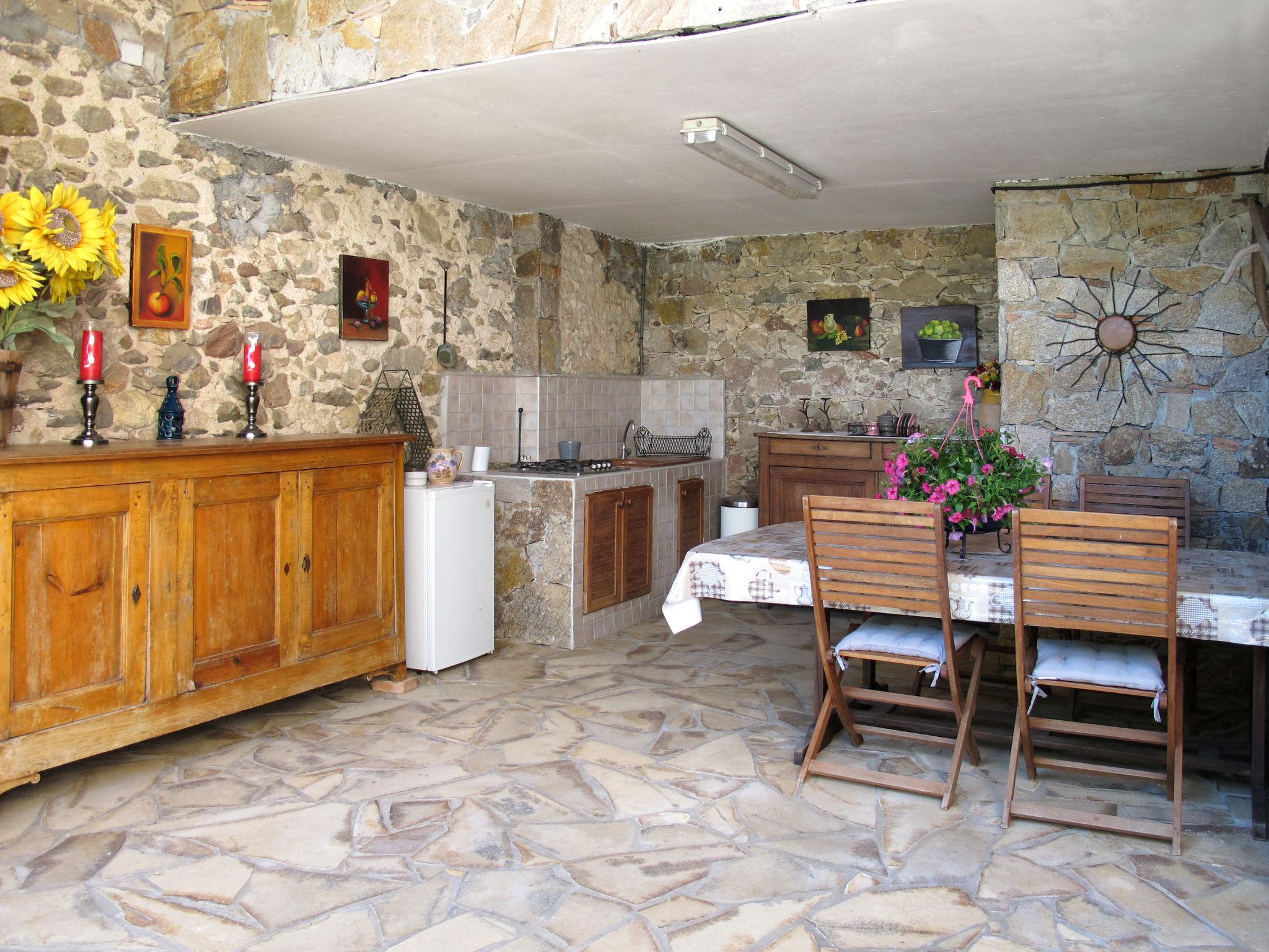 Photo 3 - Appartement de 1 chambre à Roquebrune-sur-Argens avec piscine privée et vues à la mer