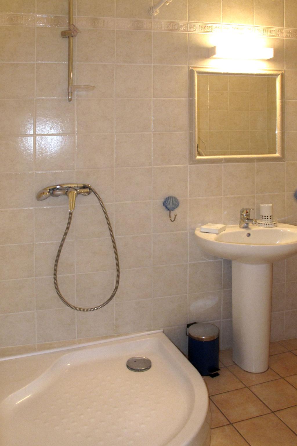 Foto 12 - Apartamento de 1 quarto em Roquebrune-sur-Argens com piscina e jardim