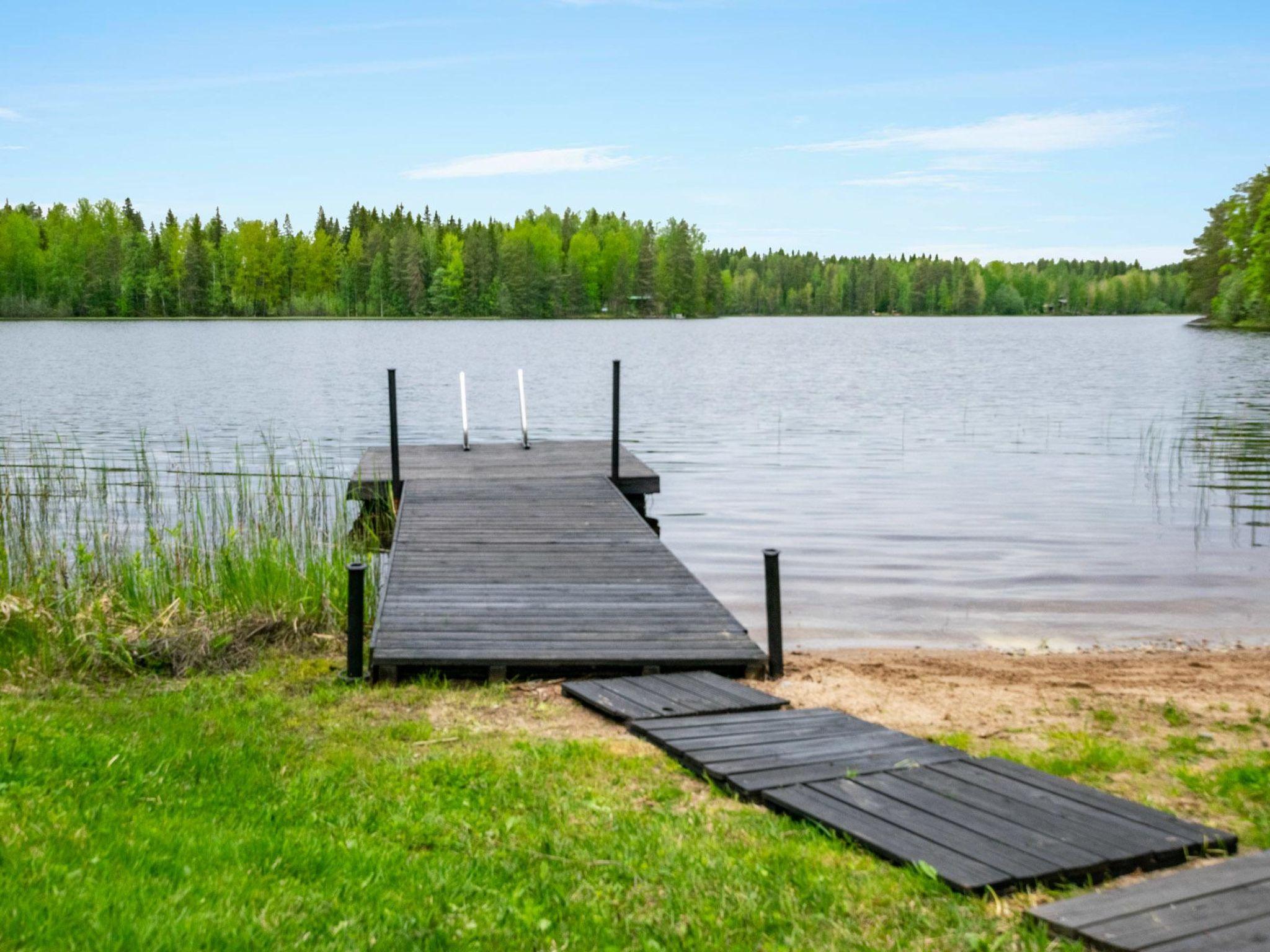 Foto 4 - Haus mit 1 Schlafzimmer in Rautalampi mit sauna