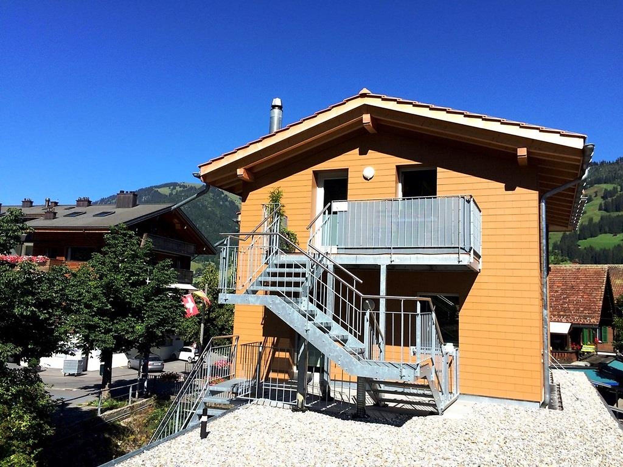 Photo 1 - 2 bedroom Apartment in Zweisimmen