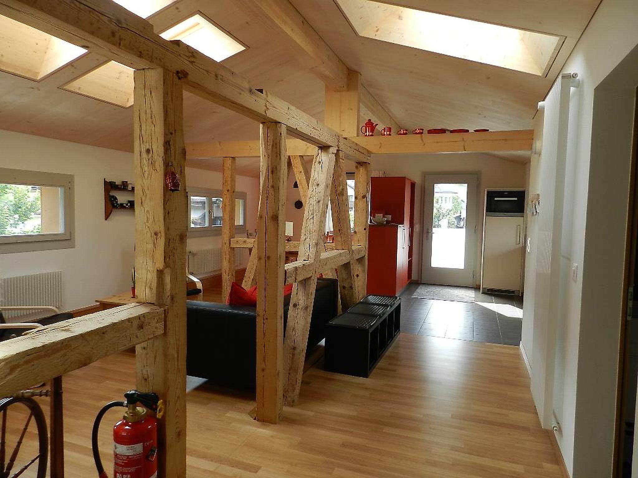 Foto 17 - Appartamento con 2 camere da letto a Zweisimmen