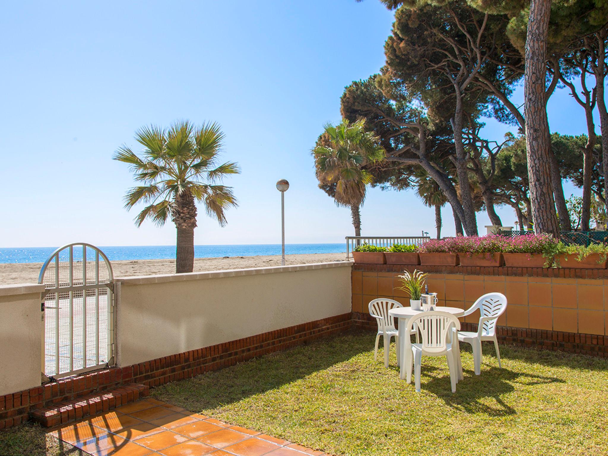 Foto 6 - Apartamento de 3 habitaciones en Cambrils con jardín y vistas al mar