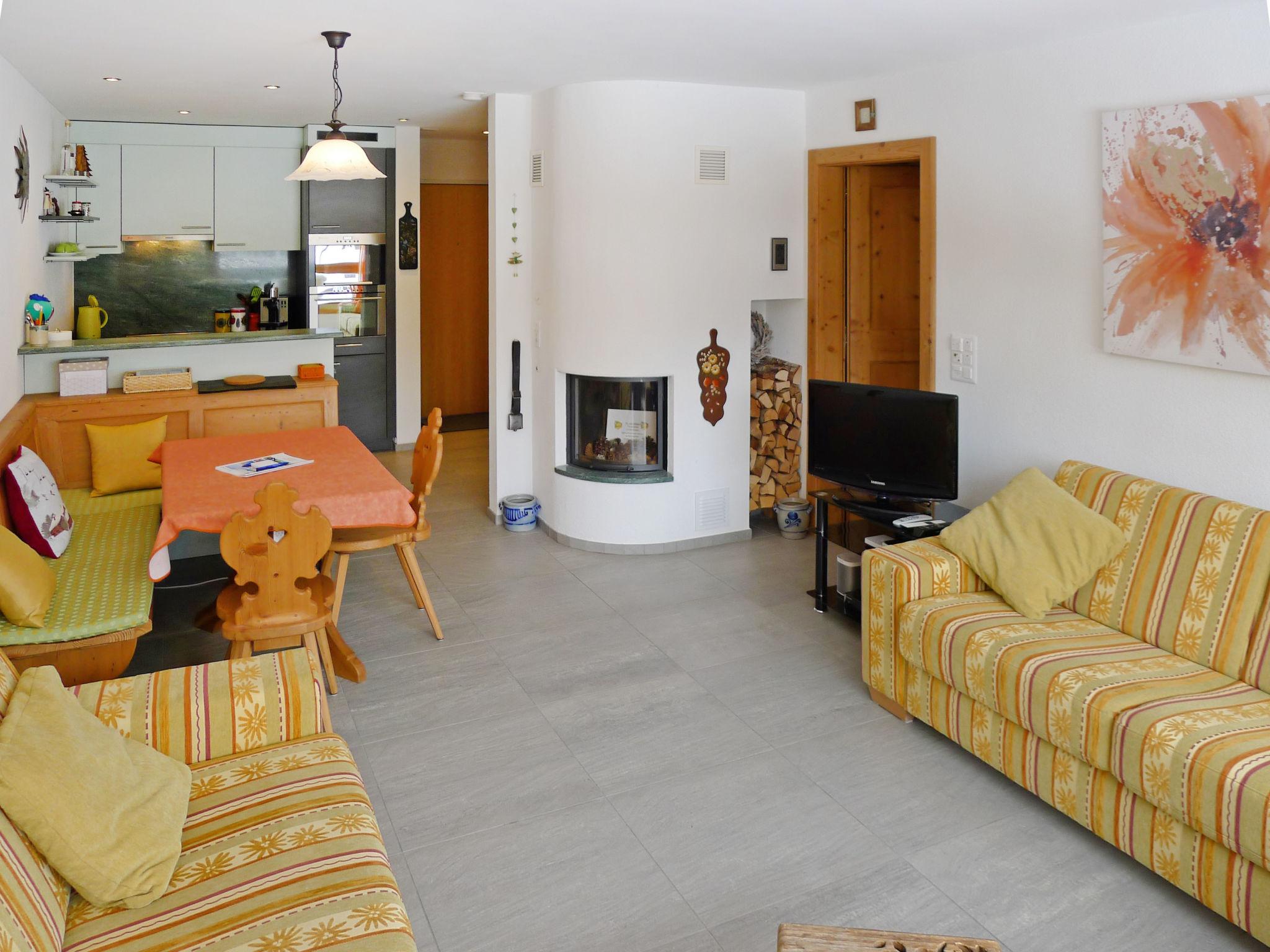 Foto 9 - Appartamento con 1 camera da letto a Vaz/Obervaz con vista sulle montagne